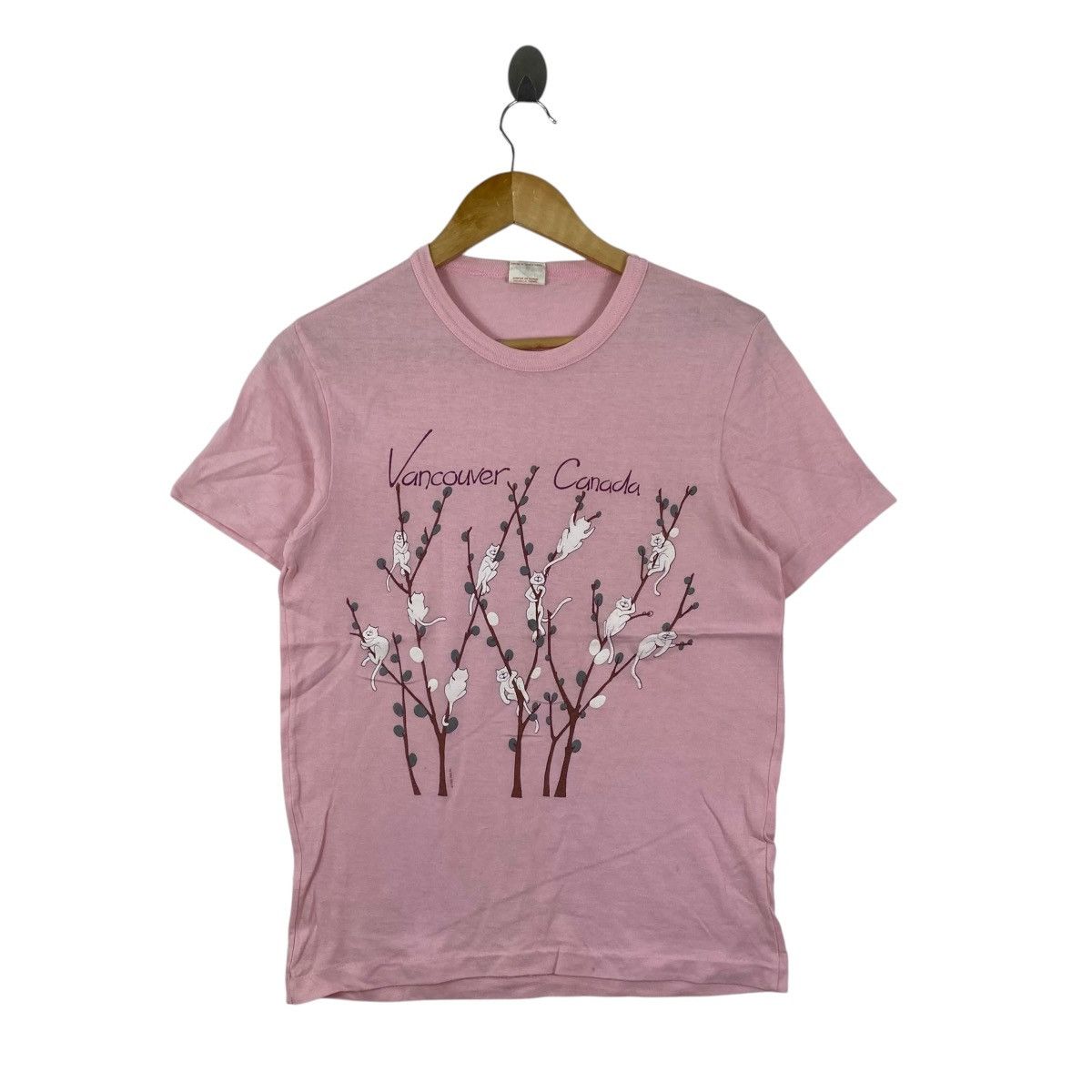Vintage Vintage 80s Vancouver Canada Cat Graphic Tee Pink Medium Size M / US 6-8 / IT 42-44 - 1 Thumbnail