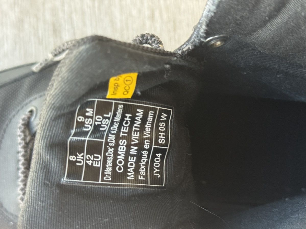 Dr. Martens Dr Martens Boots Size US 9 / EU 42 - 2 Thumbnail