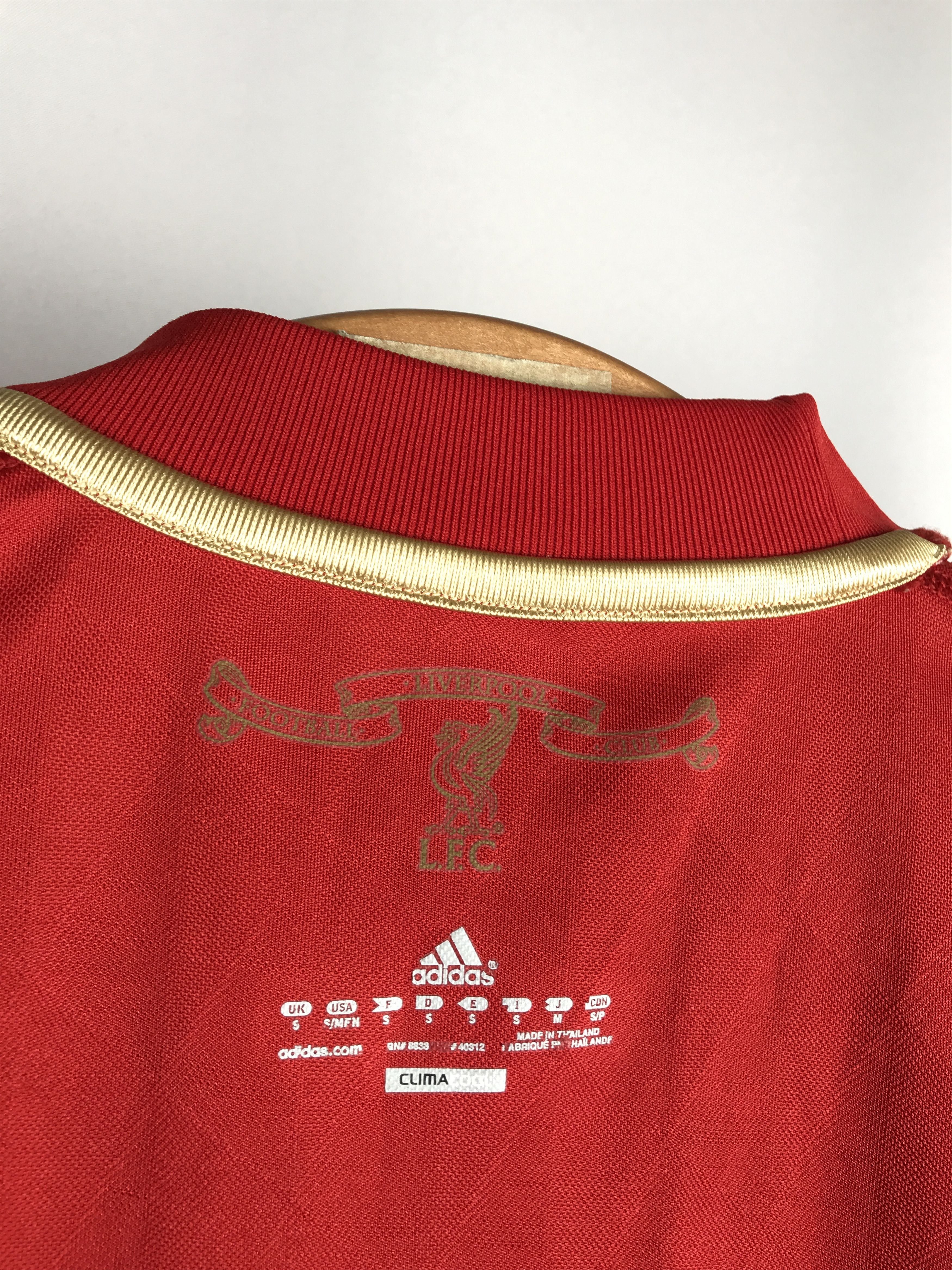 Adidas Liverpool 2010 Soccer Jersey Football Shirt Size US S / EU 44-46 / 1 - 8 Thumbnail
