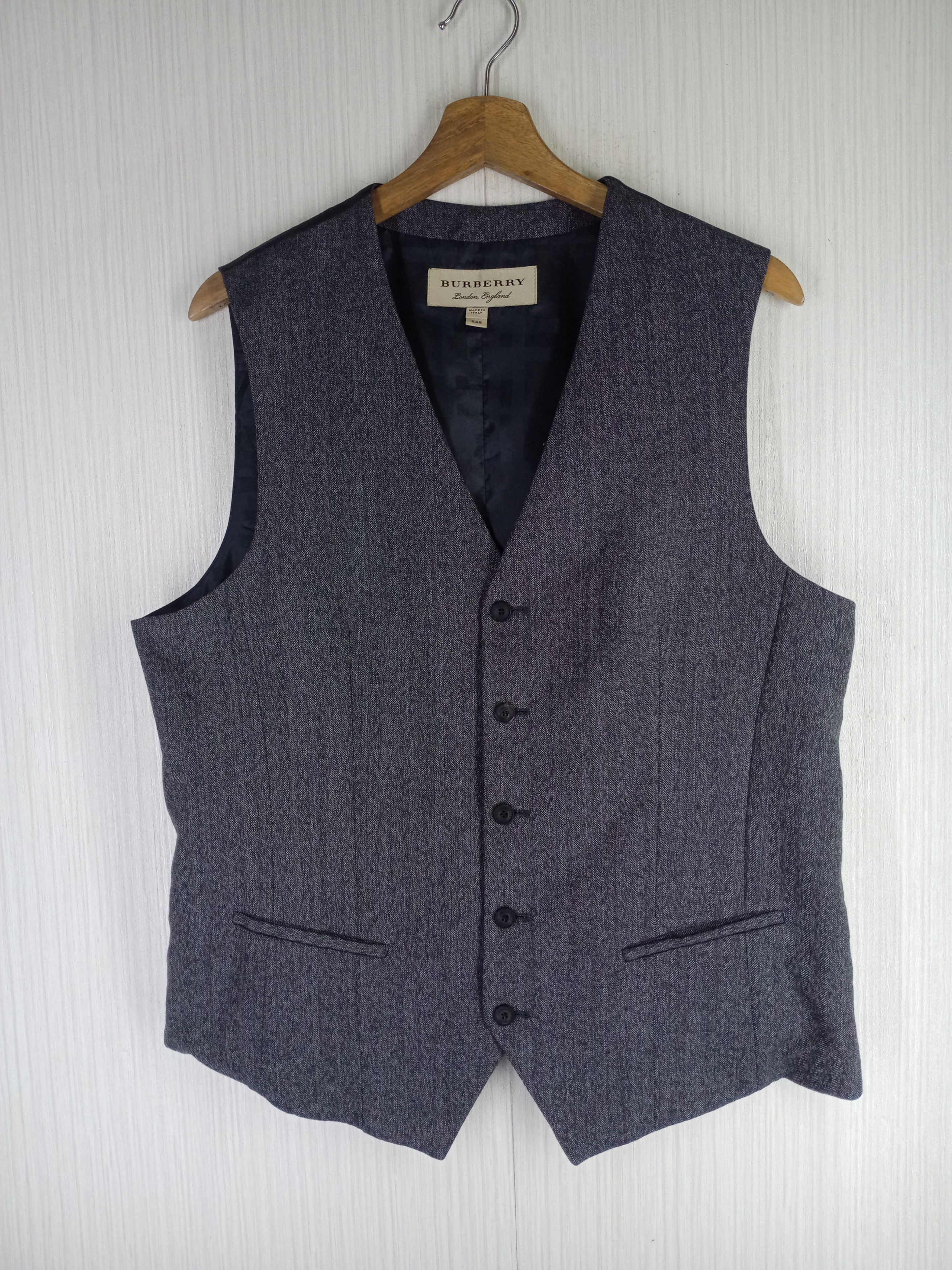 Burberry Rare Burberry London England Suit Vest Made in Italy Size US M / EU 48-50 / 2 - 1 Thumbnail