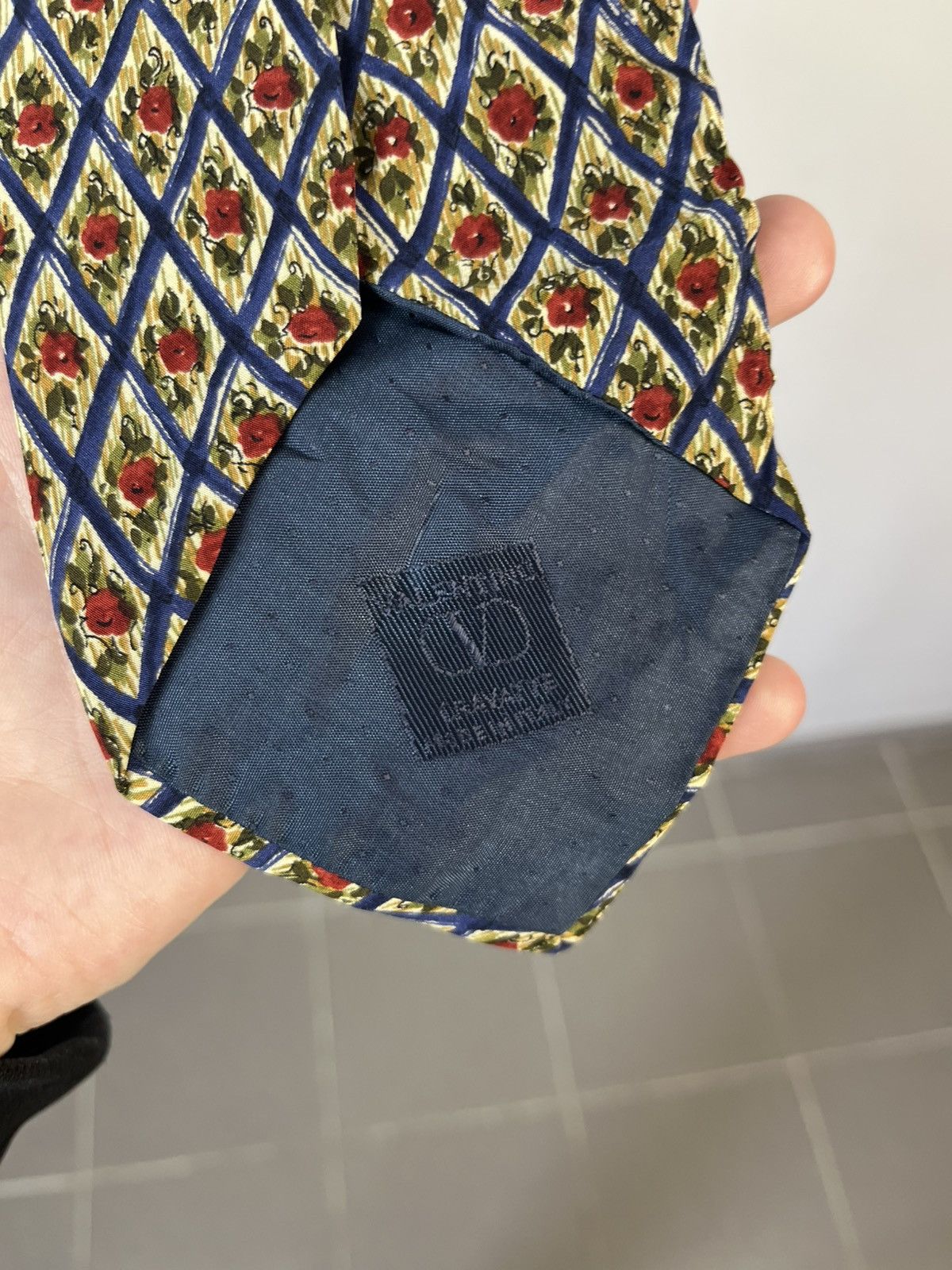 Valentino × Vintage Valentino Vintage Floral Silk Tie Made in Italy Size ONE SIZE - 3 Thumbnail