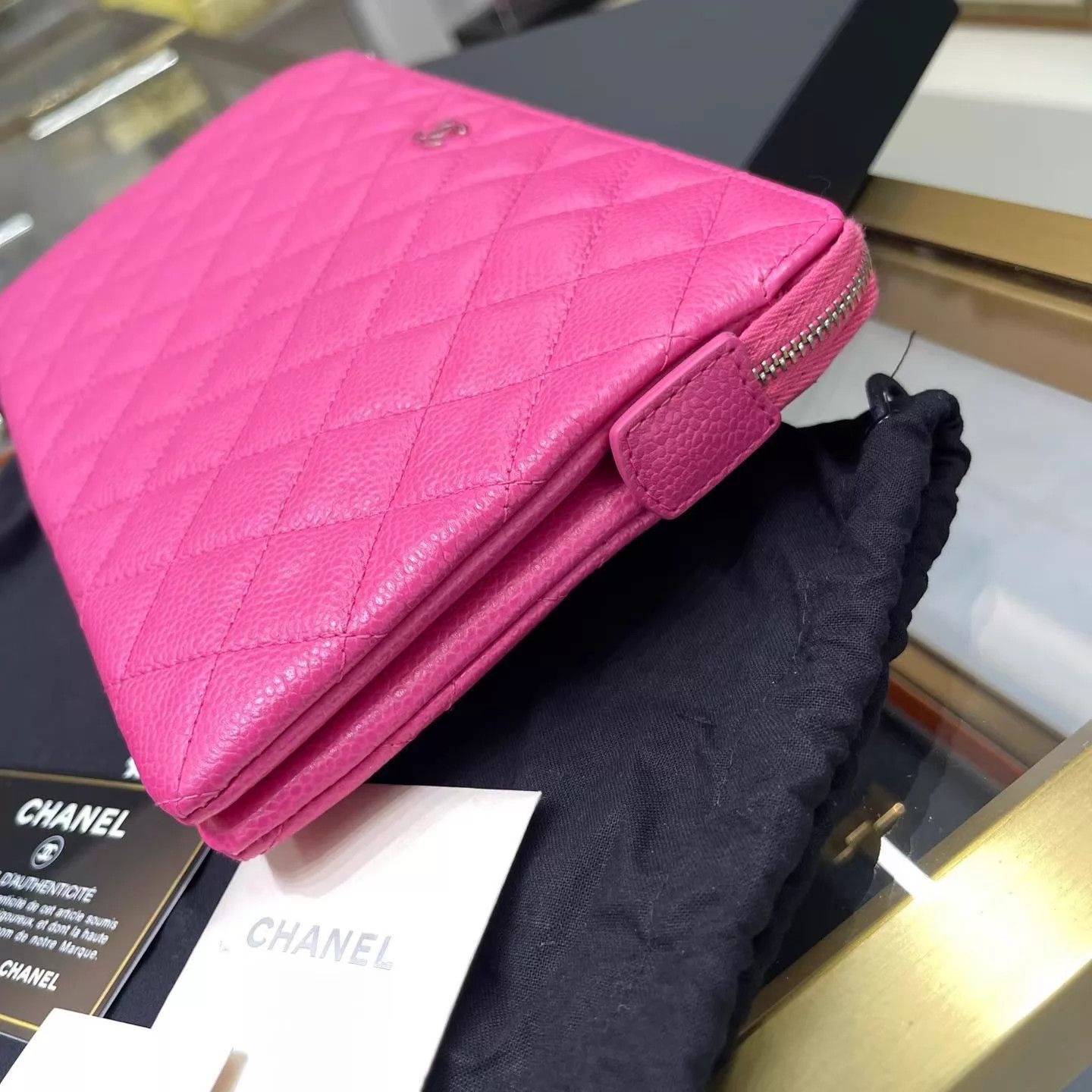 Chanel Chanel Litchi Cowhide Unused Clutch 26x12 AK940 Size ONE SIZE - 6 Thumbnail