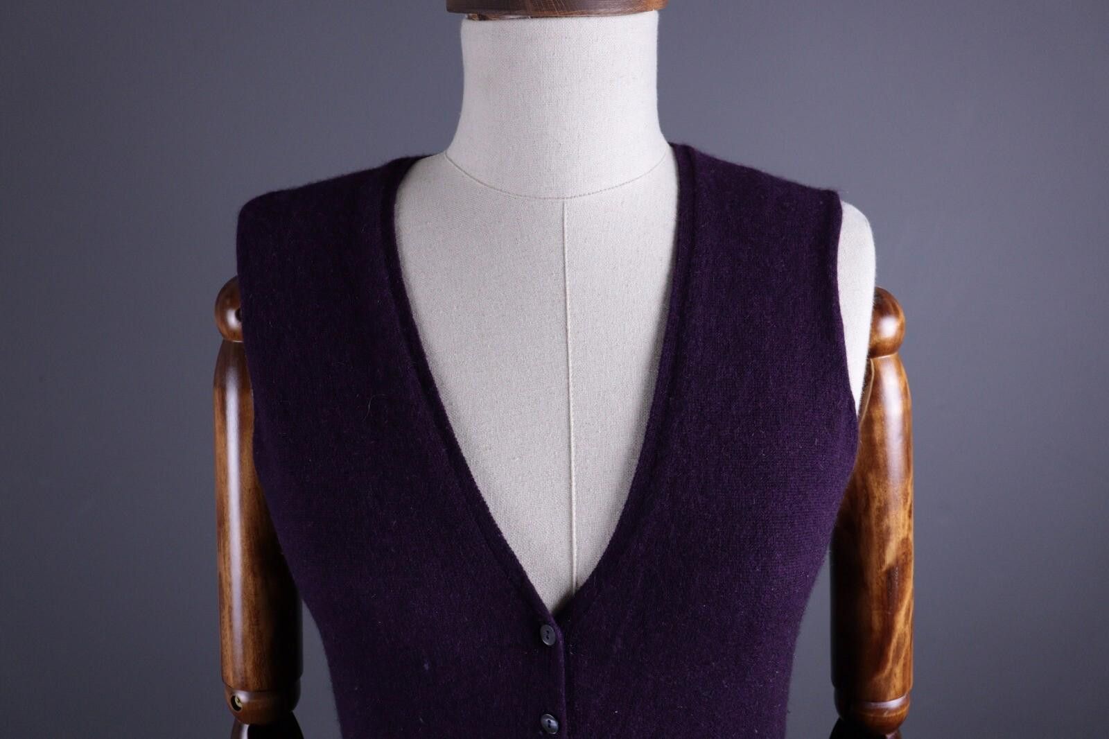 TIGRE BROCANTE Brora Purple Wool Knit Vest Cardigan Sweater Size S Size S / US 4 / IT 40 - 4 Thumbnail