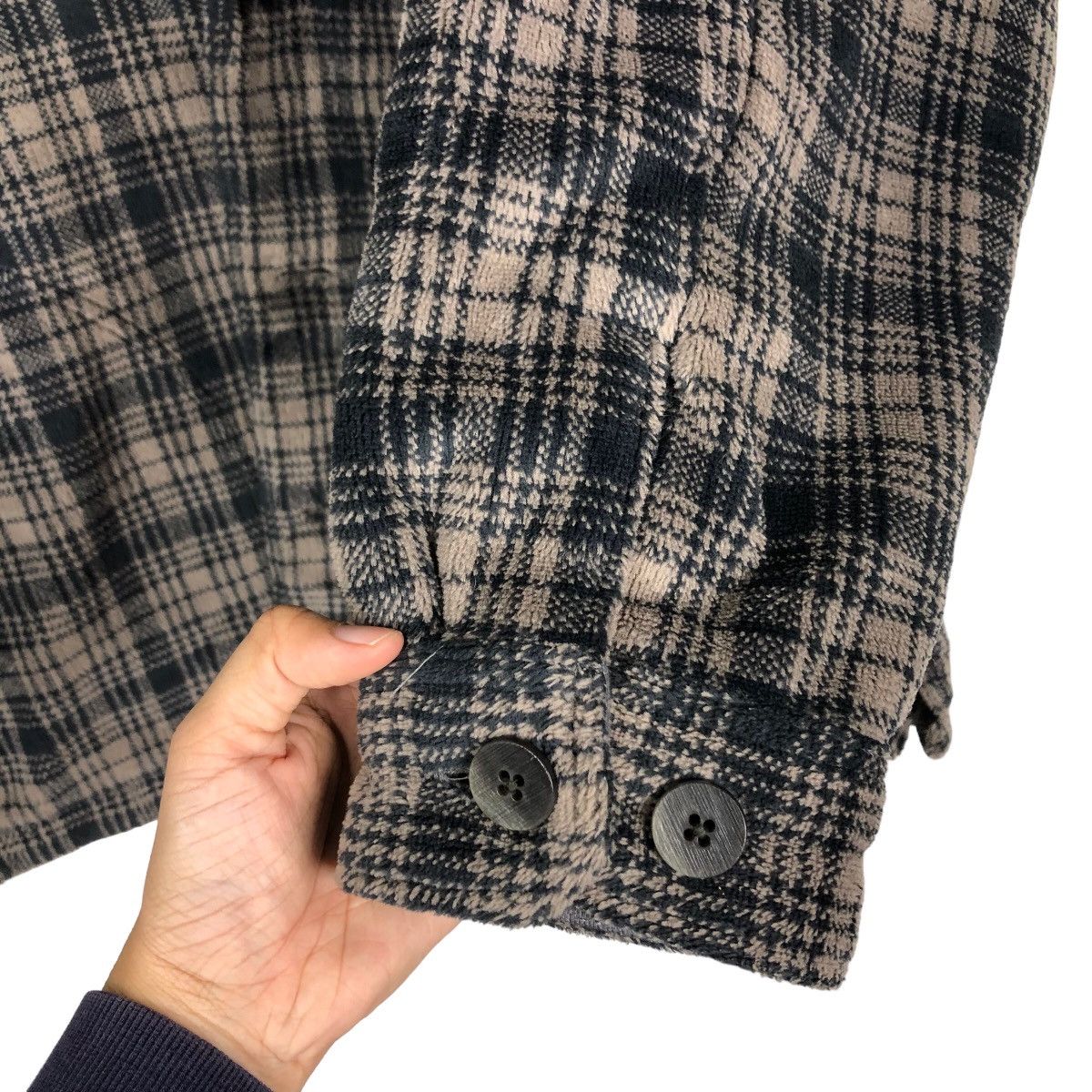 Flannel Vintage Flannel Zipper Jacket Mont-Bell Tartan Check Design Size US L / EU 52-54 / 3 - 15 Thumbnail