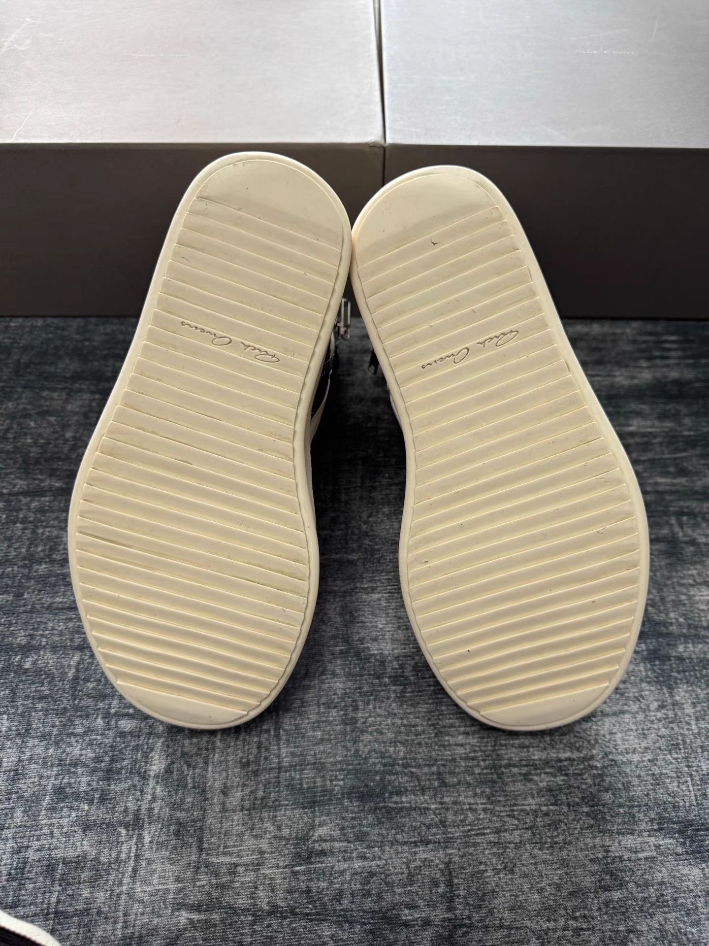 Rick Owens Rick Owens Mainline Thick Sole Triangle Sneakers Size US 8.5 / EU 41-42 - 6 Thumbnail