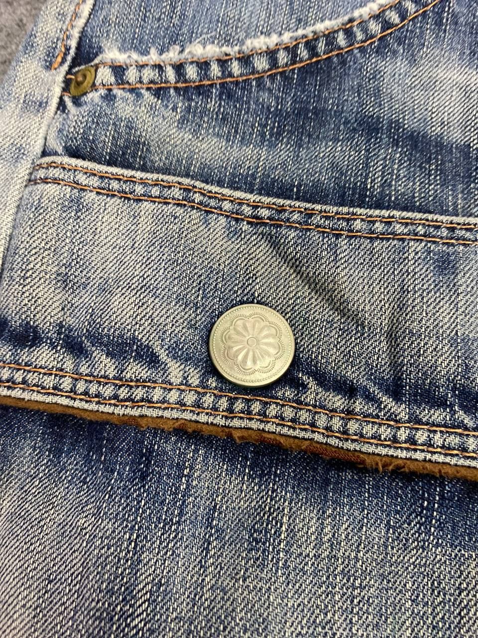 Edwin vintage edwin blue trip distressed denim nice design Size US 43 - 12 Thumbnail