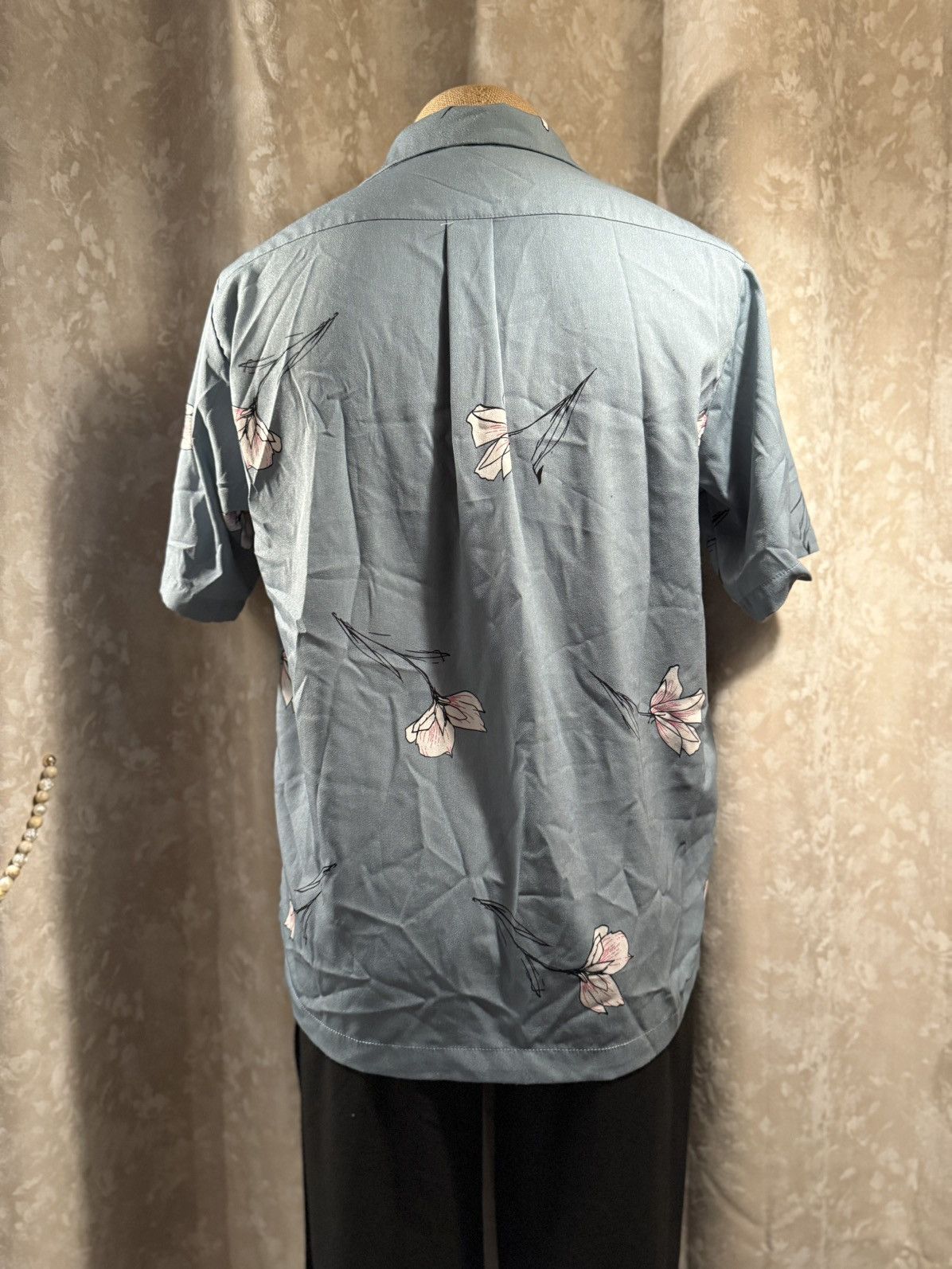 Asos Men’s Soft Blue Floral Button-Up Shirt – Vintage Vibe Size US M / EU 48-50 / 2 - 7 Thumbnail