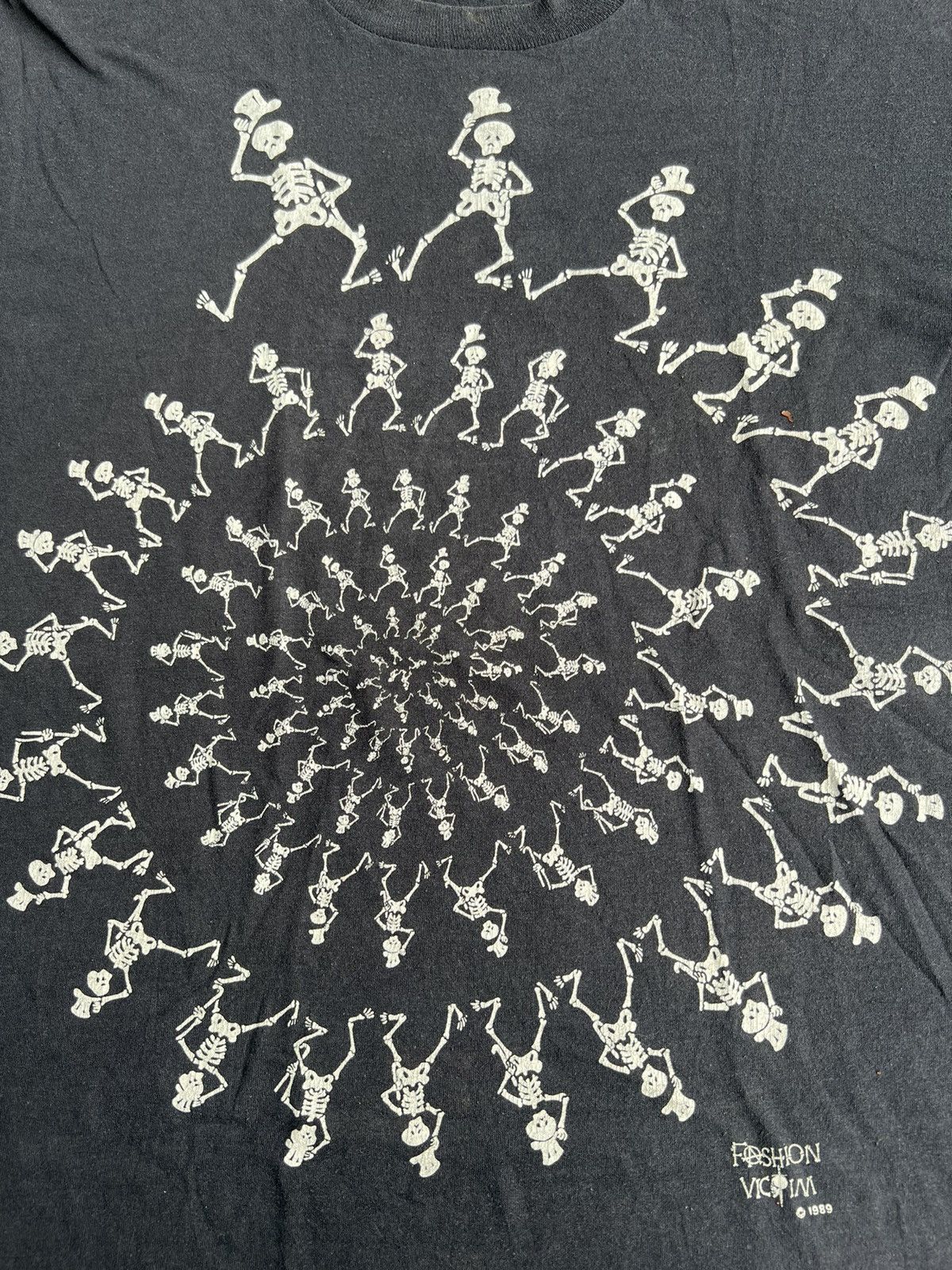 Band Tees Vintage 90s Grateful Dead Skeleton Spiral Fashion Victim Size US L / EU 52-54 / 3 - 4 Thumbnail