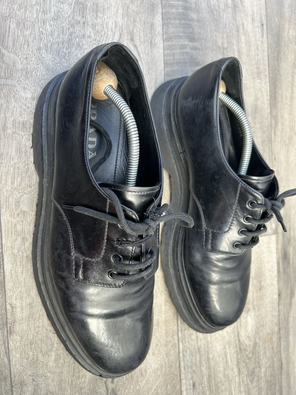 Prada Prada leather derby shoe. Size US 10 / EU 43 - 2 Thumbnail