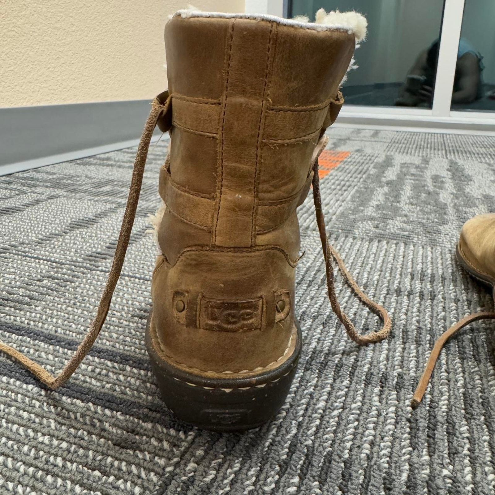 Ugg Ugg caspia boots womens Size US 8 / IT 38 - 3 Thumbnail