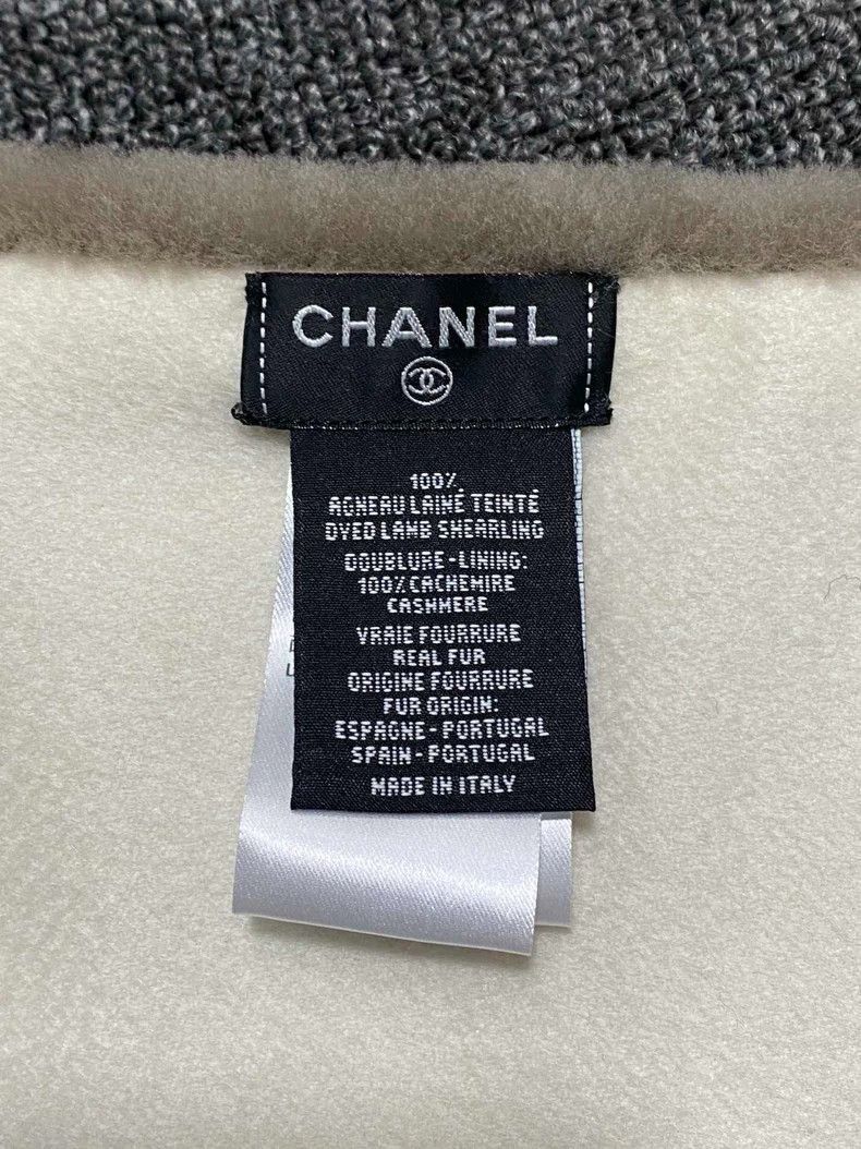Chanel Chanel Logo Cashmere Scarf in Gray -2505 Size ONE SIZE - 4 Thumbnail