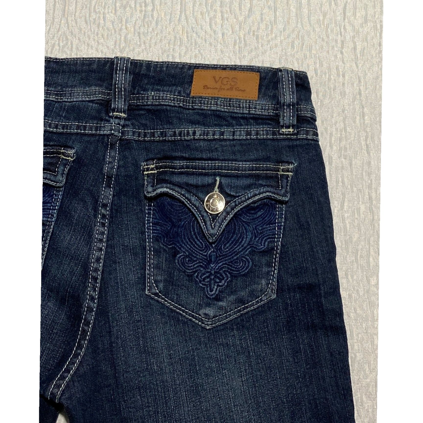Denime VGS Jeans Womens Jeans 5-Pocket Design Straight Dark Blue Embroidered Size 6 Womens Size 28" / US 6 / IT 42 - 2 Thumbnail