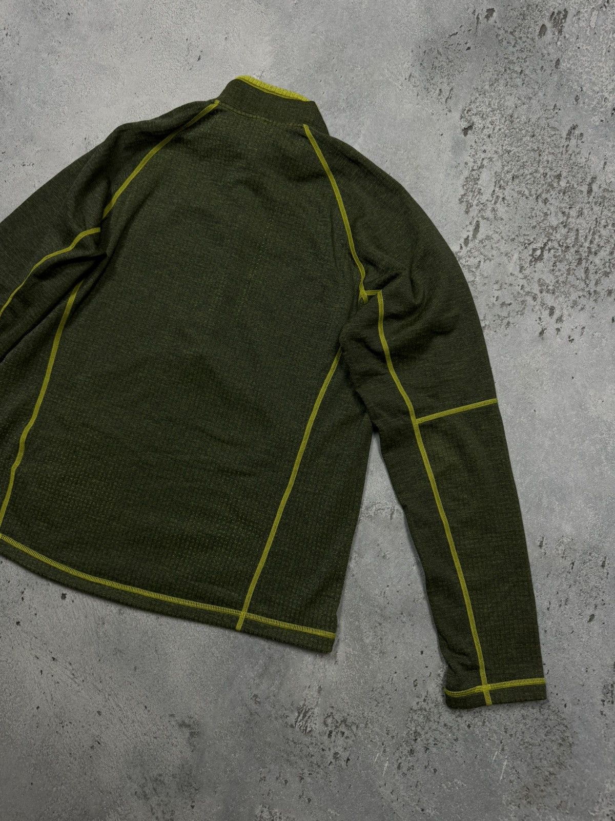 Vintage Rab pull on 1/2 zip fleece Size US L / EU 52-54 / 3 - 10 Thumbnail