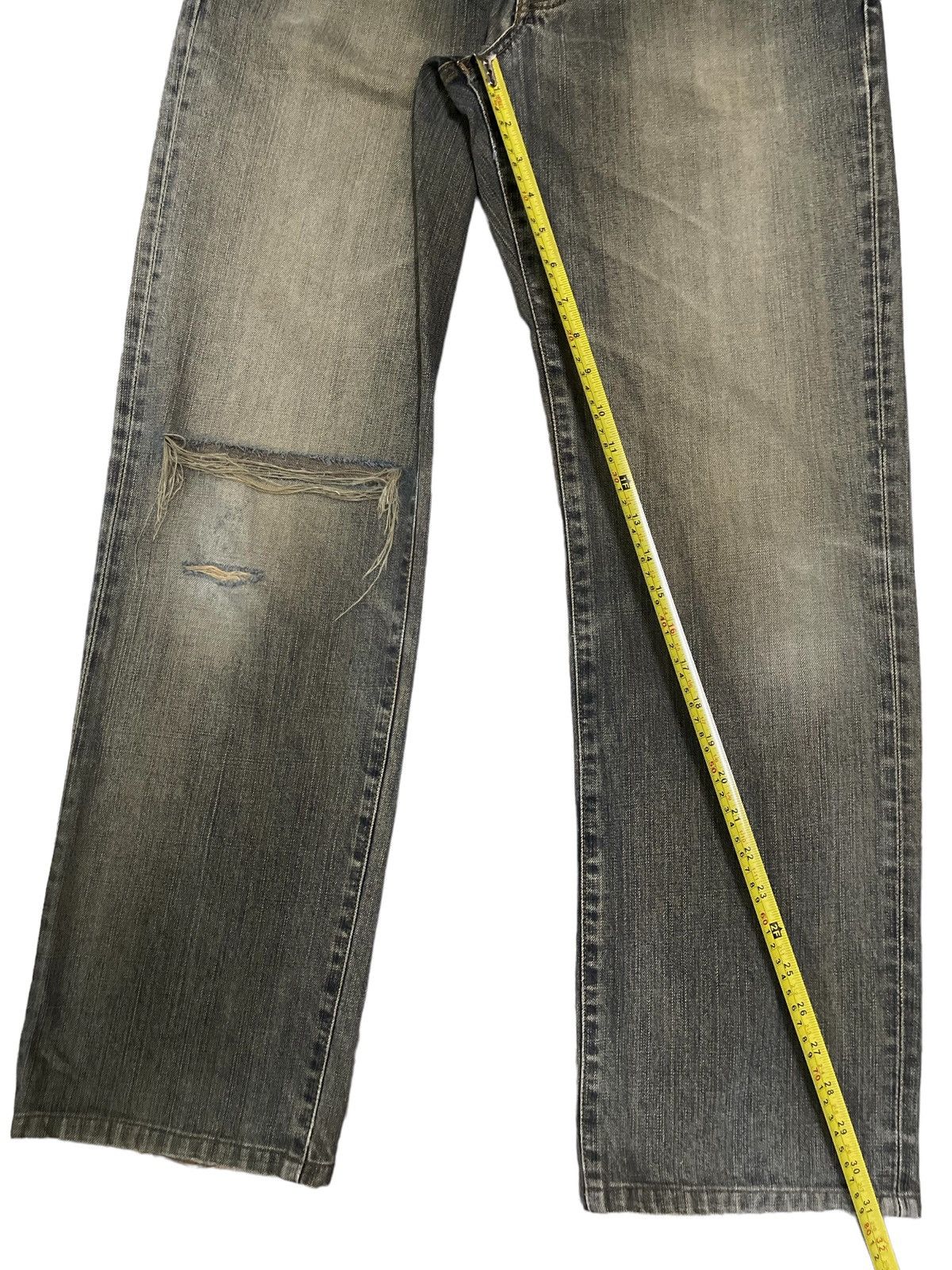 Edwin Vintage Edwin 503 Classic Style Distressed Jeans Size US 33 - 12 Thumbnail