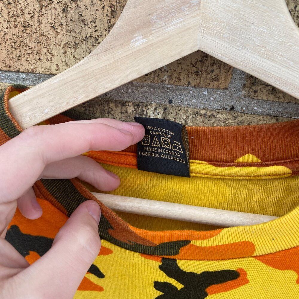 October's Very Own OVO Camo Long Sleeve Shirt Sweater Large Orange Octobers Ve Size US L / EU 52-54 / 3 - 3 Thumbnail