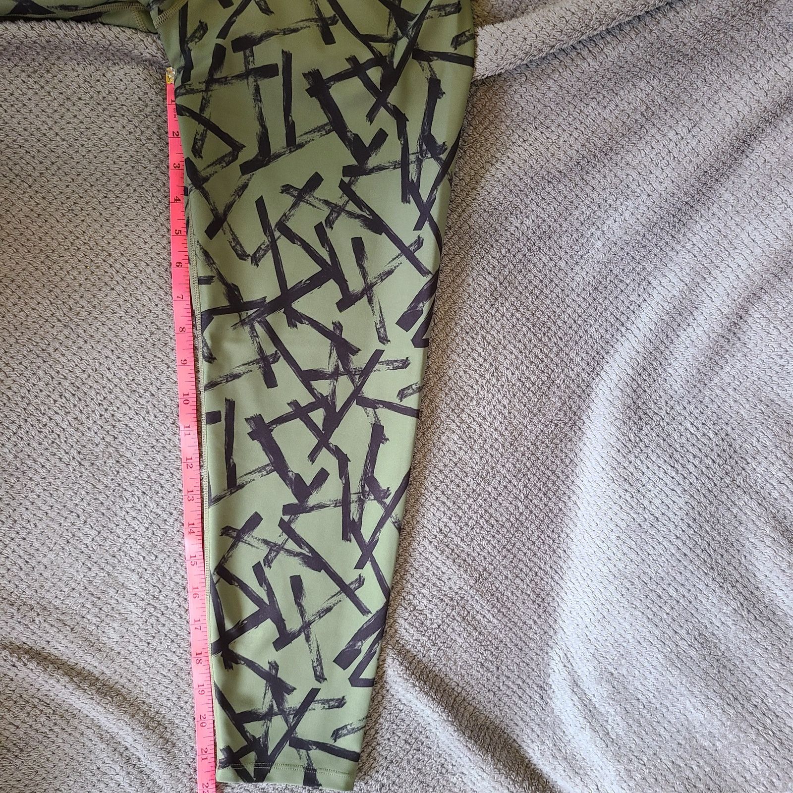 Sage Sage Women's XL Yoga Pants Green/Black Abstract Stretchy Size 28" / US 6 / IT 42 - 8 Thumbnail