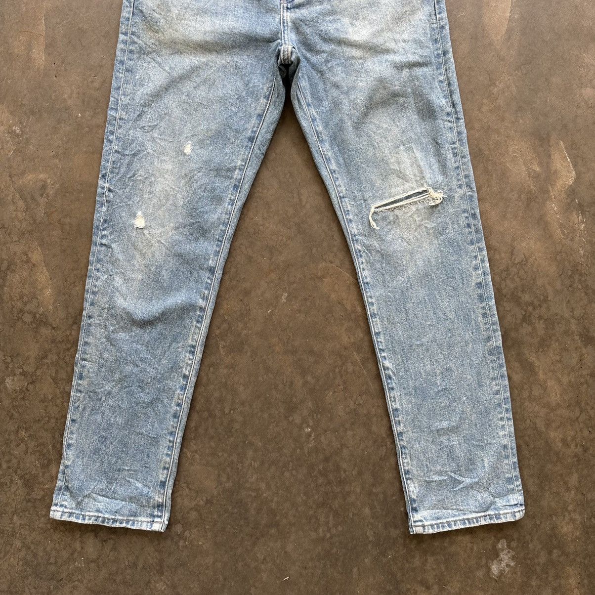 Japanese Brand Vintage Japanese Distressed Faded Denim Jean Pant W33 Size US 33 - 2 Thumbnail
