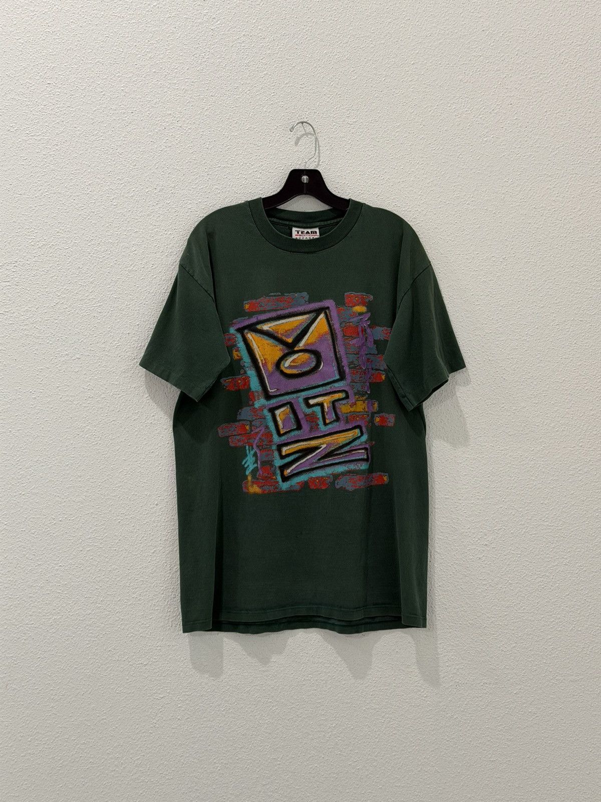 Arts & Science Vintage 90s Team Edition Apparel Abatract Graphic Tshirt L Size US L / EU 52-54 / 3 - 1 Thumbnail