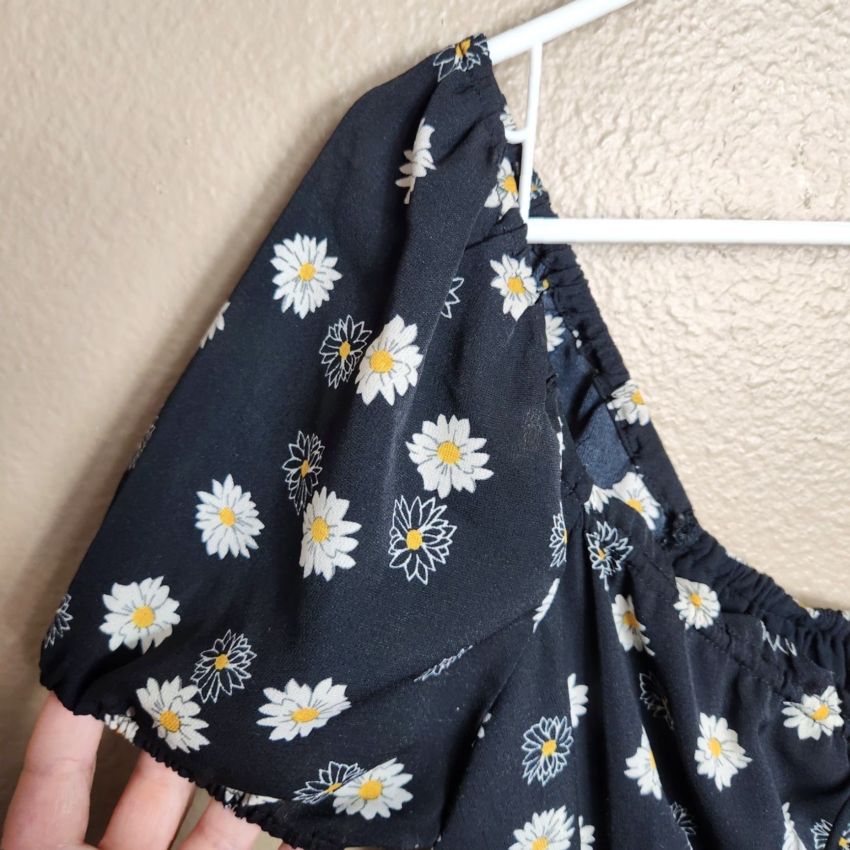 Vintage BP Womens |M| Daisy Floral Tie Front Milkmaid Puff Sleeve Sweetheart Mini Dress Size M / US 6-8 / IT 42-44 - 5 Thumbnail