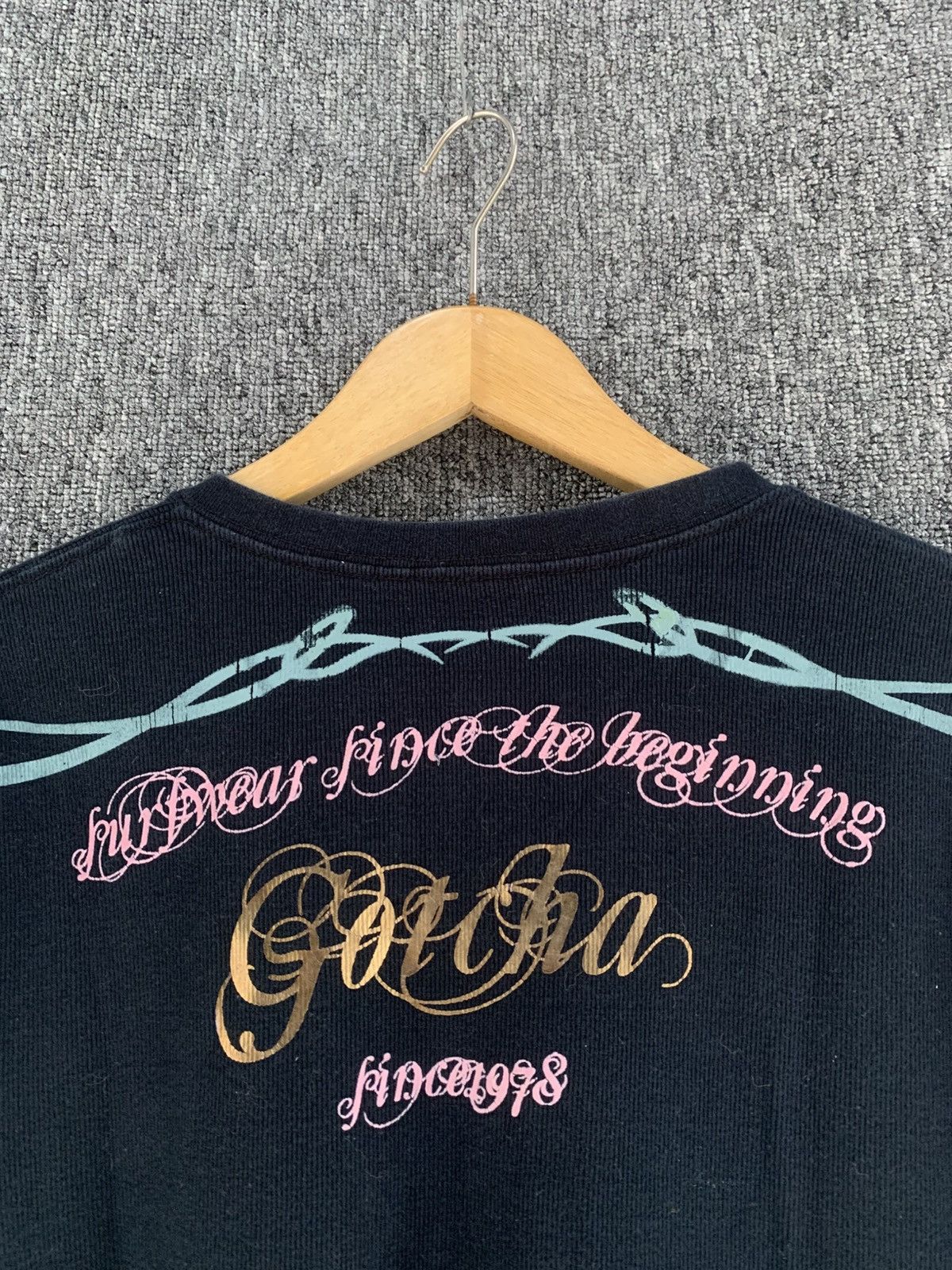 Vintage 🇺🇸 Gotcha Surf Hard Poem Gothic Surfware Tshirt Size US L / EU 52-54 / 3 - 5 Thumbnail