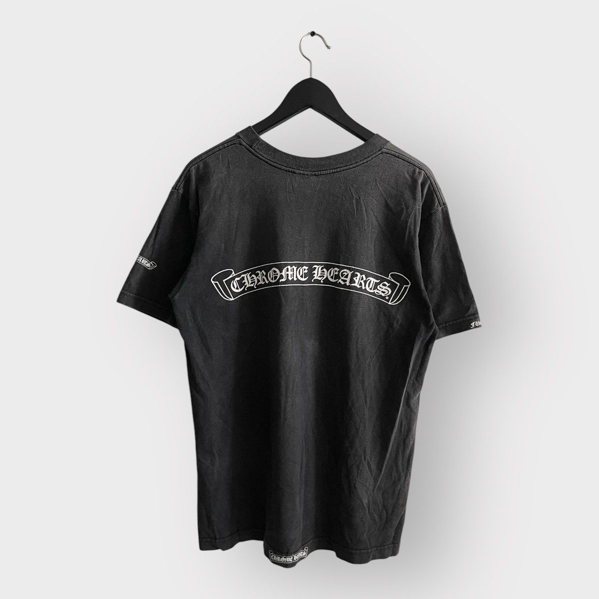 Chrome Hearts 2000s Chrome Hearts Scripts Jumbo Scroll Logo Tee Size US M / EU 48-50 / 2 - 1 Thumbnail
