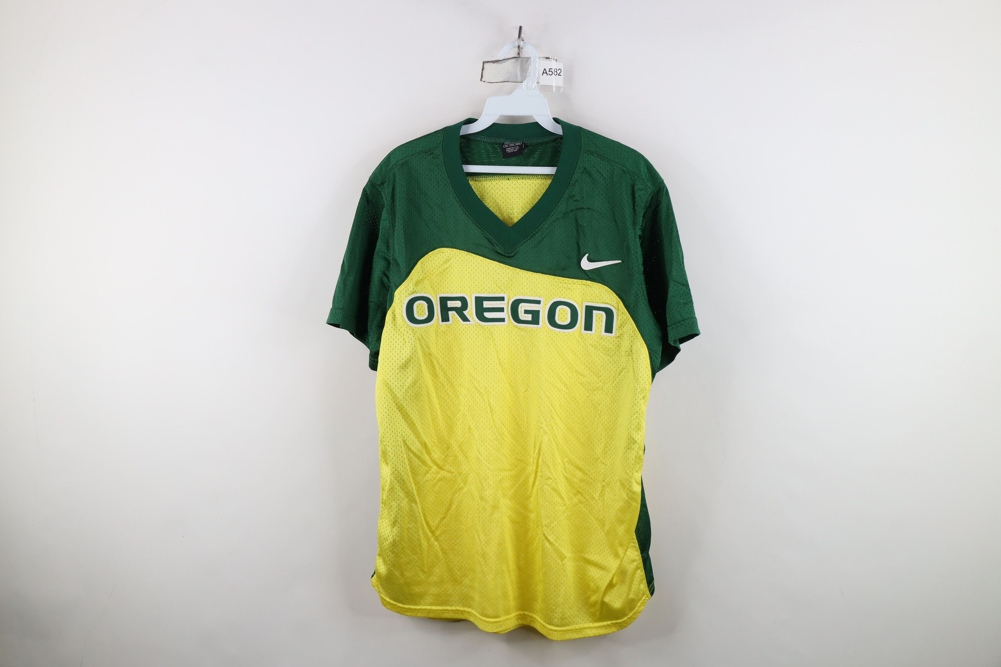 Nike Vintage Nike University of Oregon Softball Jersey Mesh USA Size M / US 6-8 / IT 42-44 - 1 Thumbnail