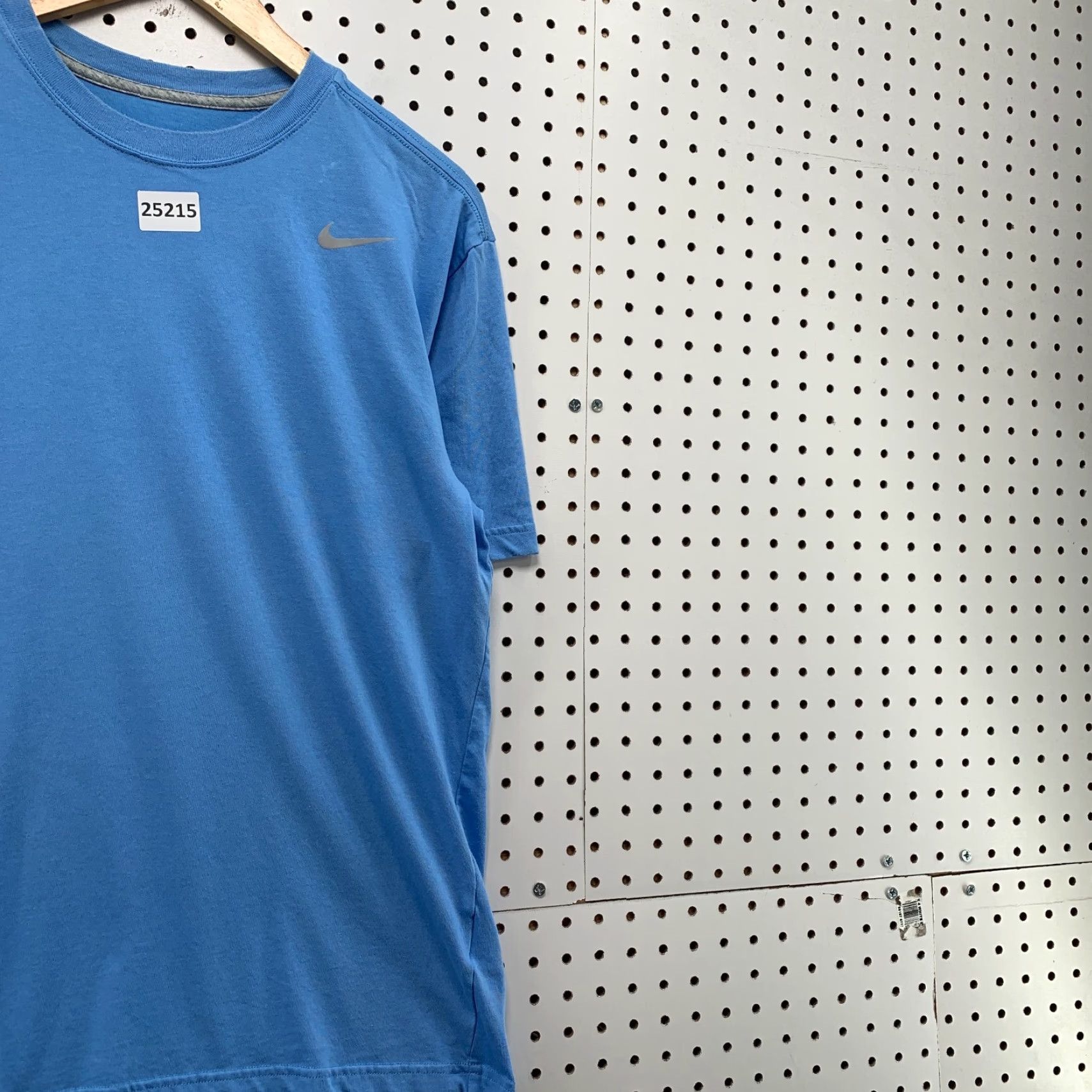 Nike Nike Dri Fit Shirt Sky Blue Gray Swoosh Mens Large Short Sleeve 21.5x27.5 Size US L / EU 52-54 / 3 - 4 Thumbnail