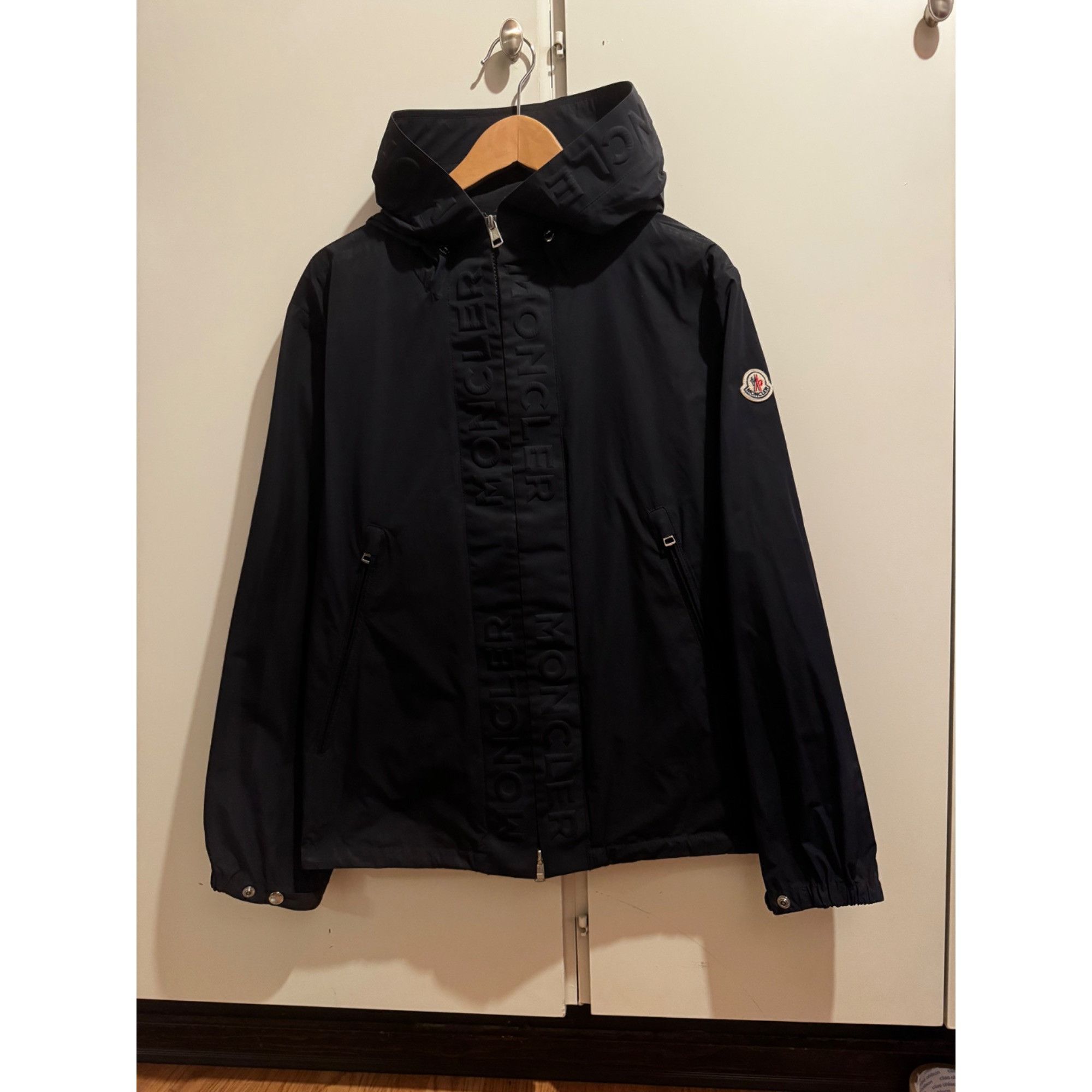 Moncler Dahan Windbreaker Menswear