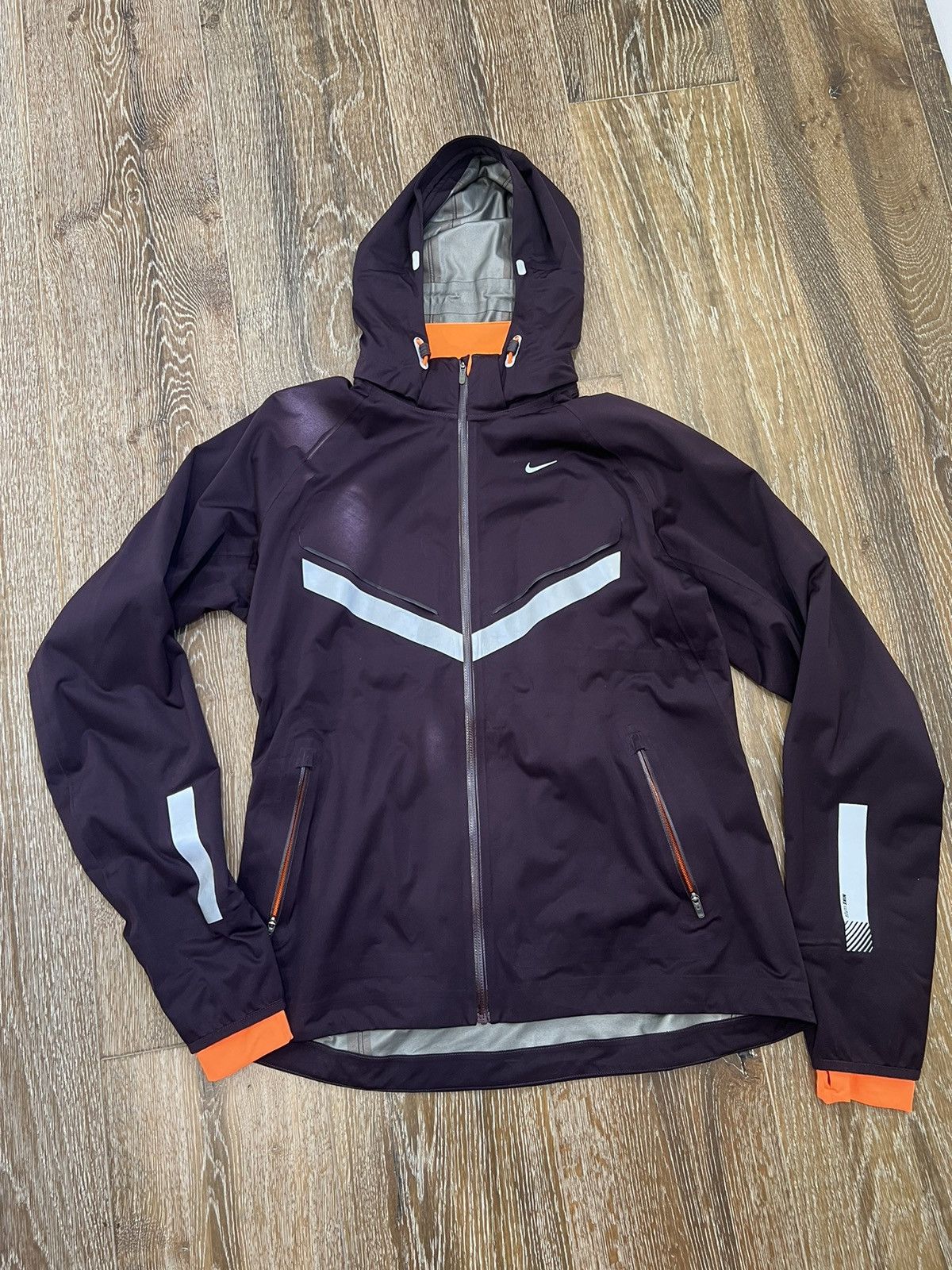 Nike Womens Nike Storm Fit Running Jacket Size M / US 6-8 / IT 42-44 - 1 Thumbnail