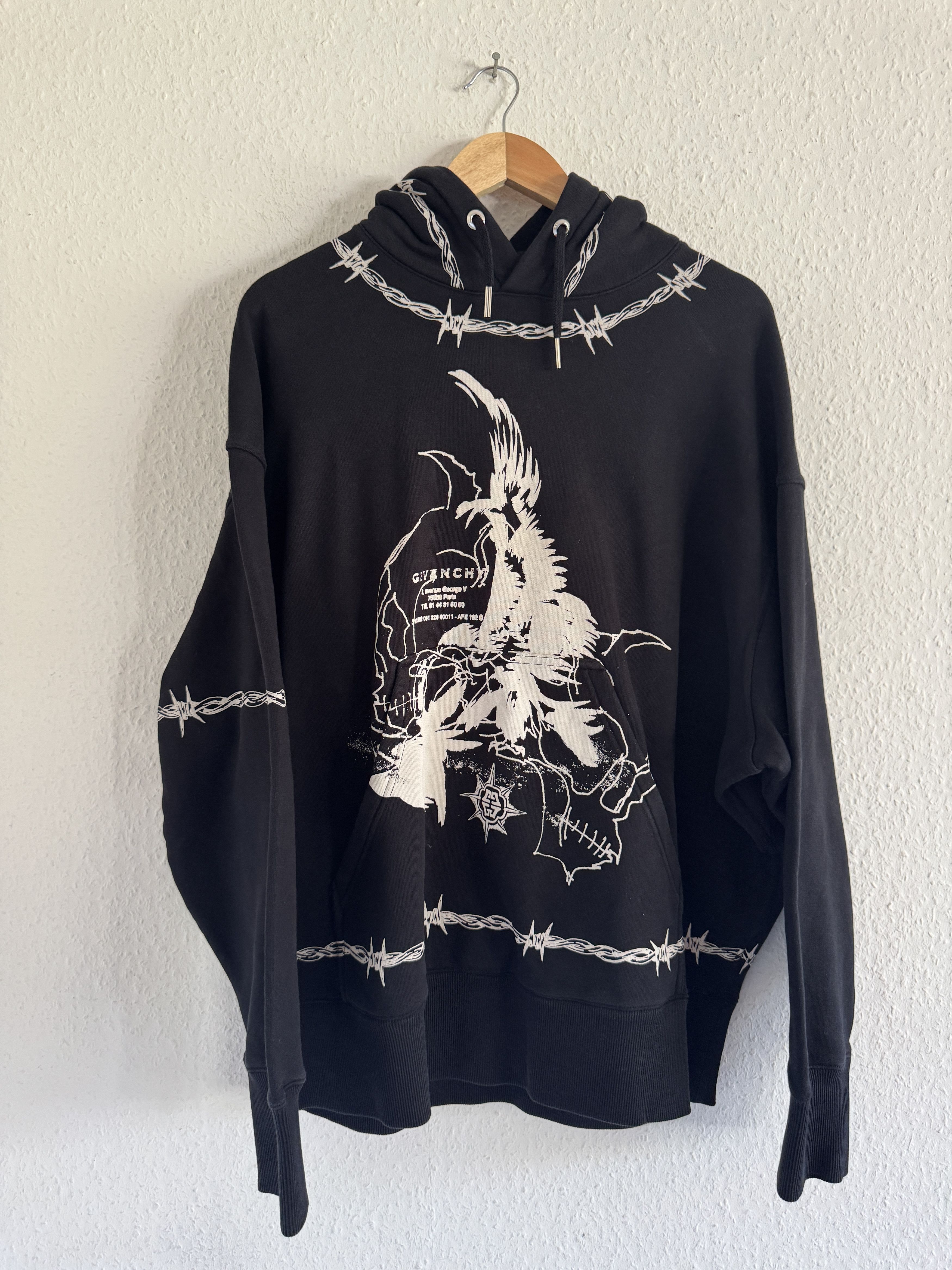 Givenchy Black Barbed Wire Eagle Oversized Hoodie Size US S / EU 44-46 / 1 - 1 Thumbnail