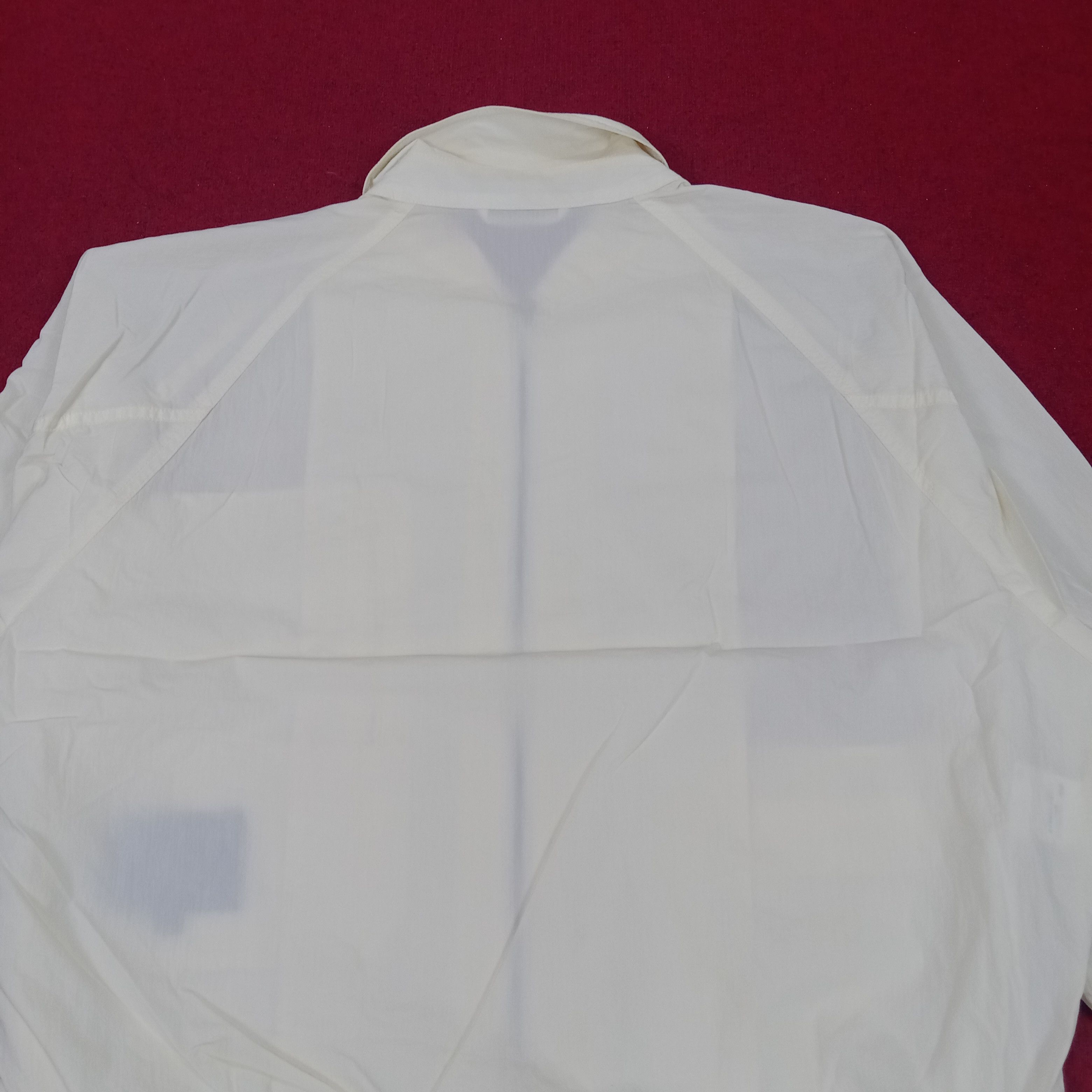 Burberry × Vintage Burberrys Jacket Fashion Style Pocket Design Size US L / EU 52-54 / 3 - 4 Thumbnail