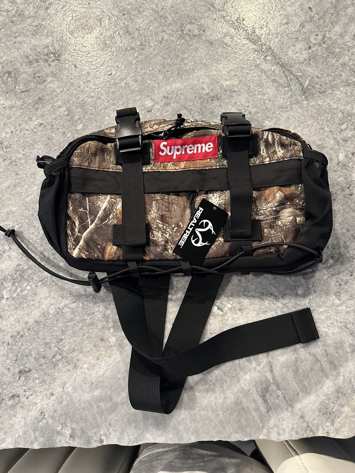 Supreme Supreme waist bag fw19 | Grailed