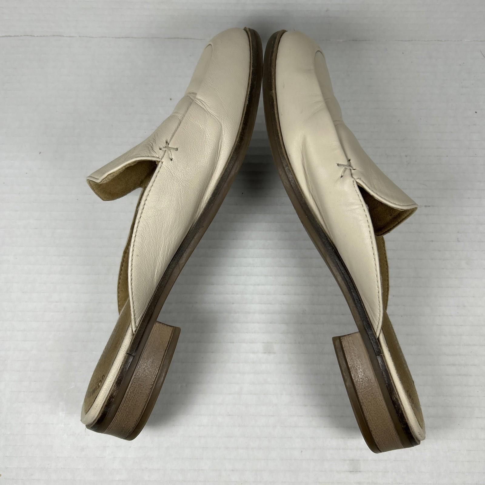 Clarks CLARKS COLLEC Comfort Cream Leather Slip-On Women Sz 7.5 Size US 9 / IT 39 - 5 Thumbnail