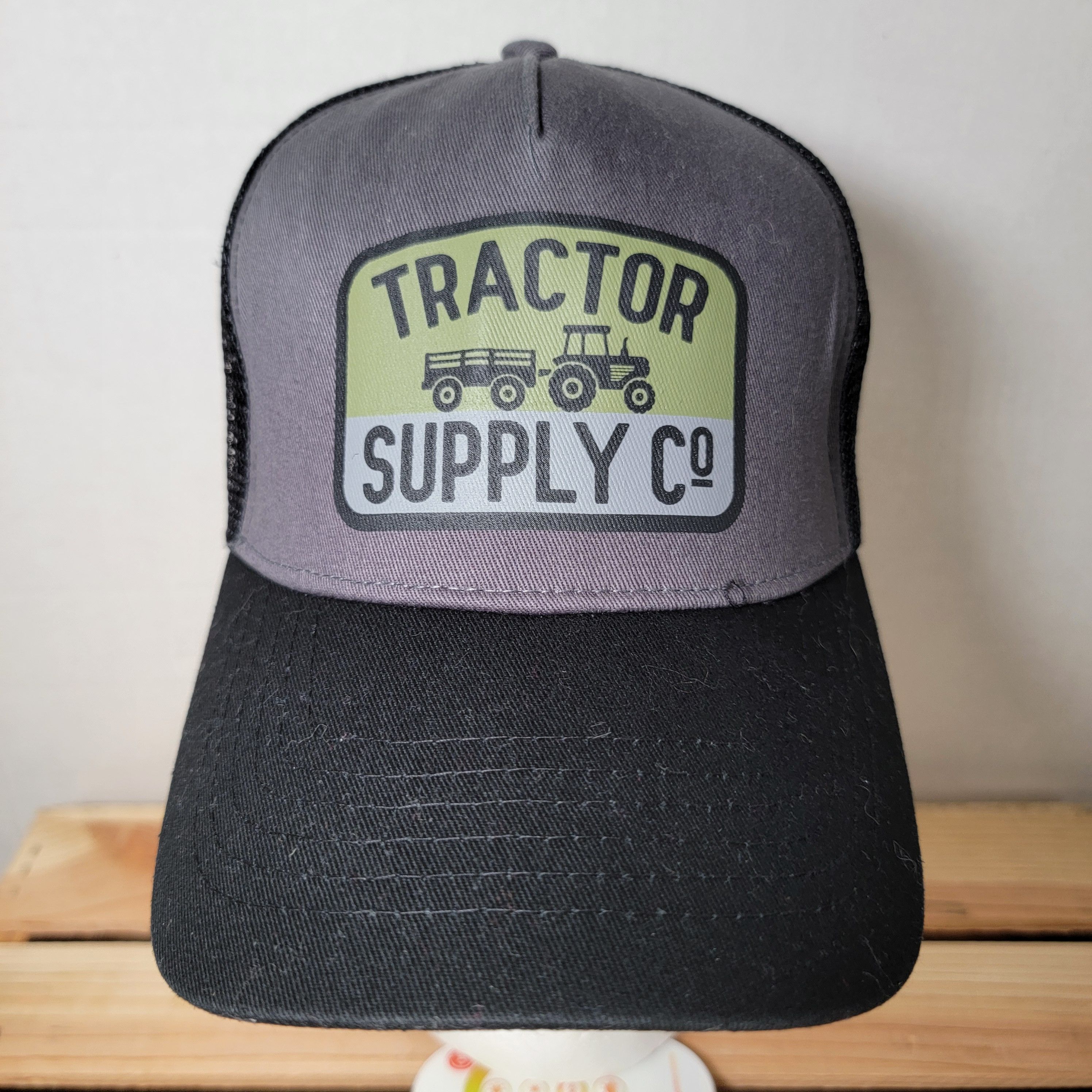 Other Tractor Supply Co Trucker Hat Classic Logo Snap Back Size ONE SIZE - 1 Thumbnail
