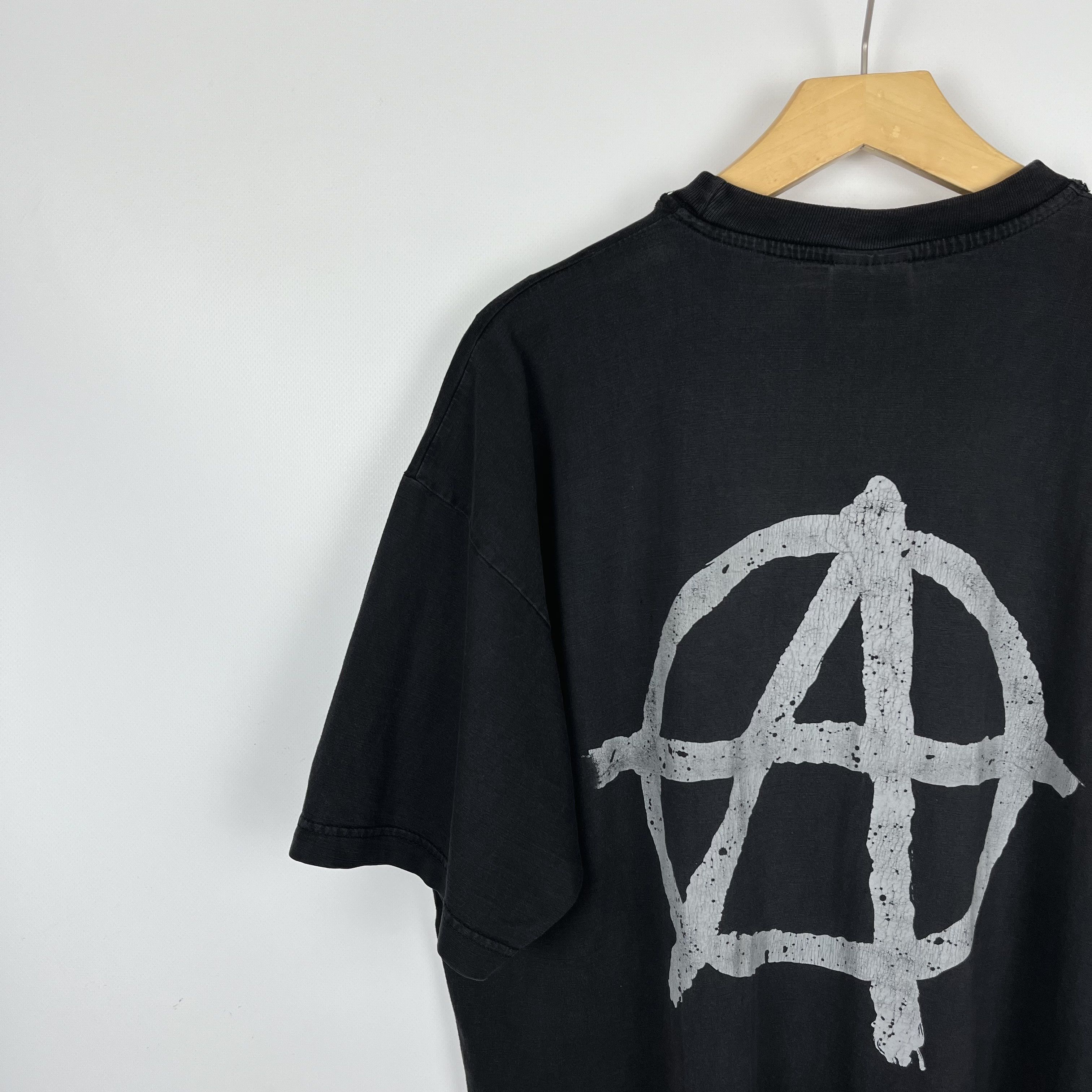 Vintage Vintage Anarchy Big Logo Destroy T Shirt 90’s Size US XL / EU 56 / 4 - 20 Thumbnail