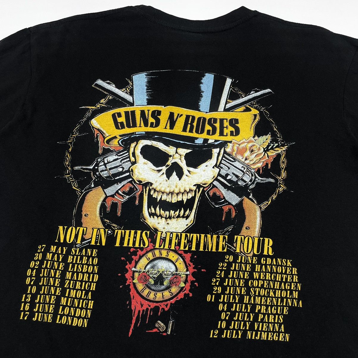 Band Tees × Guns N' Roses × Vintage Guns N Roses Not in this lifetime tour Vintage T-shirt Size US M / EU 48-50 / 2 - 7 Thumbnail