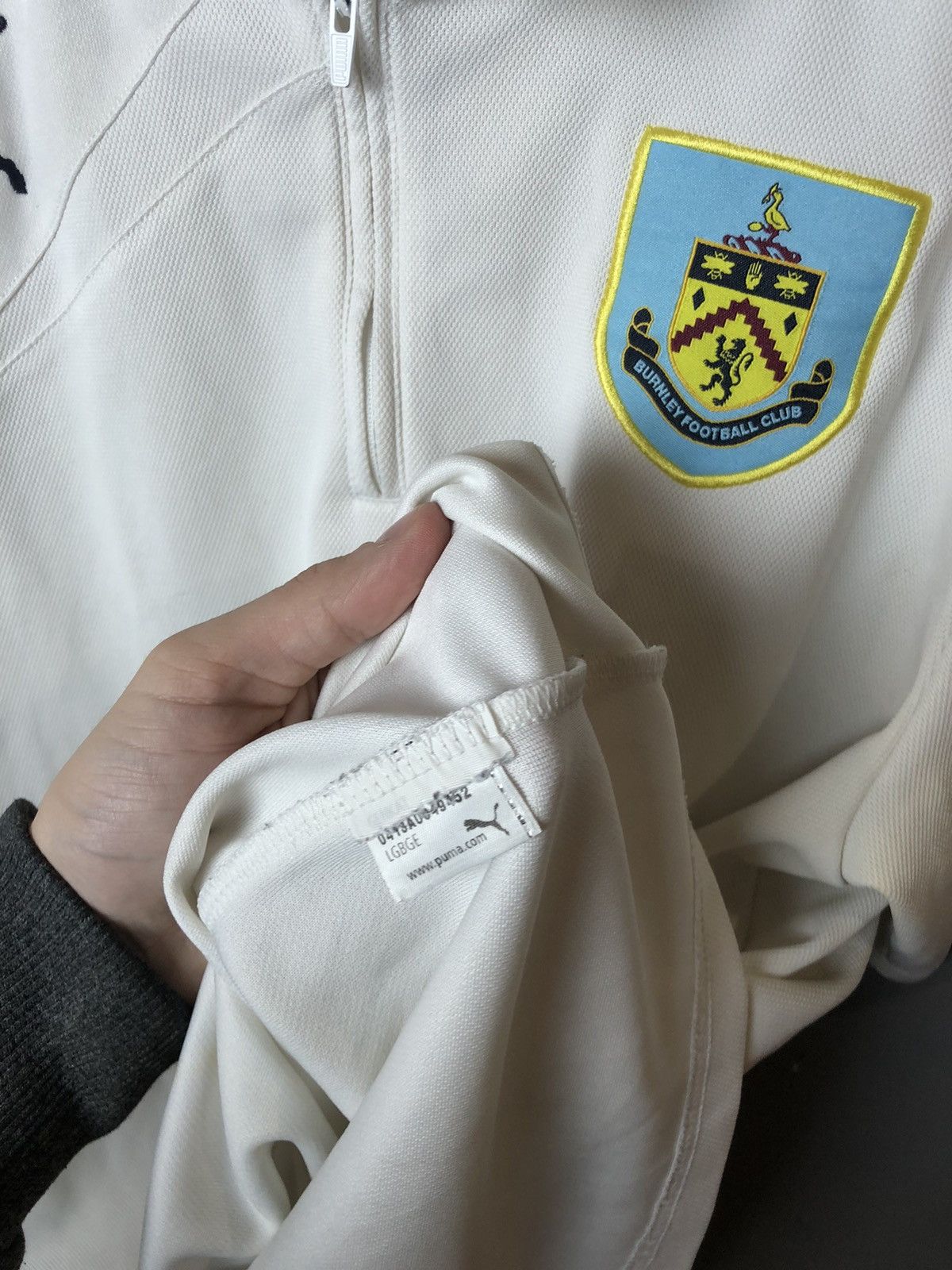 Puma Men’s soccer jersey Puma Burnley Football club size L Size US L / EU 52-54 / 3 - 5 Thumbnail