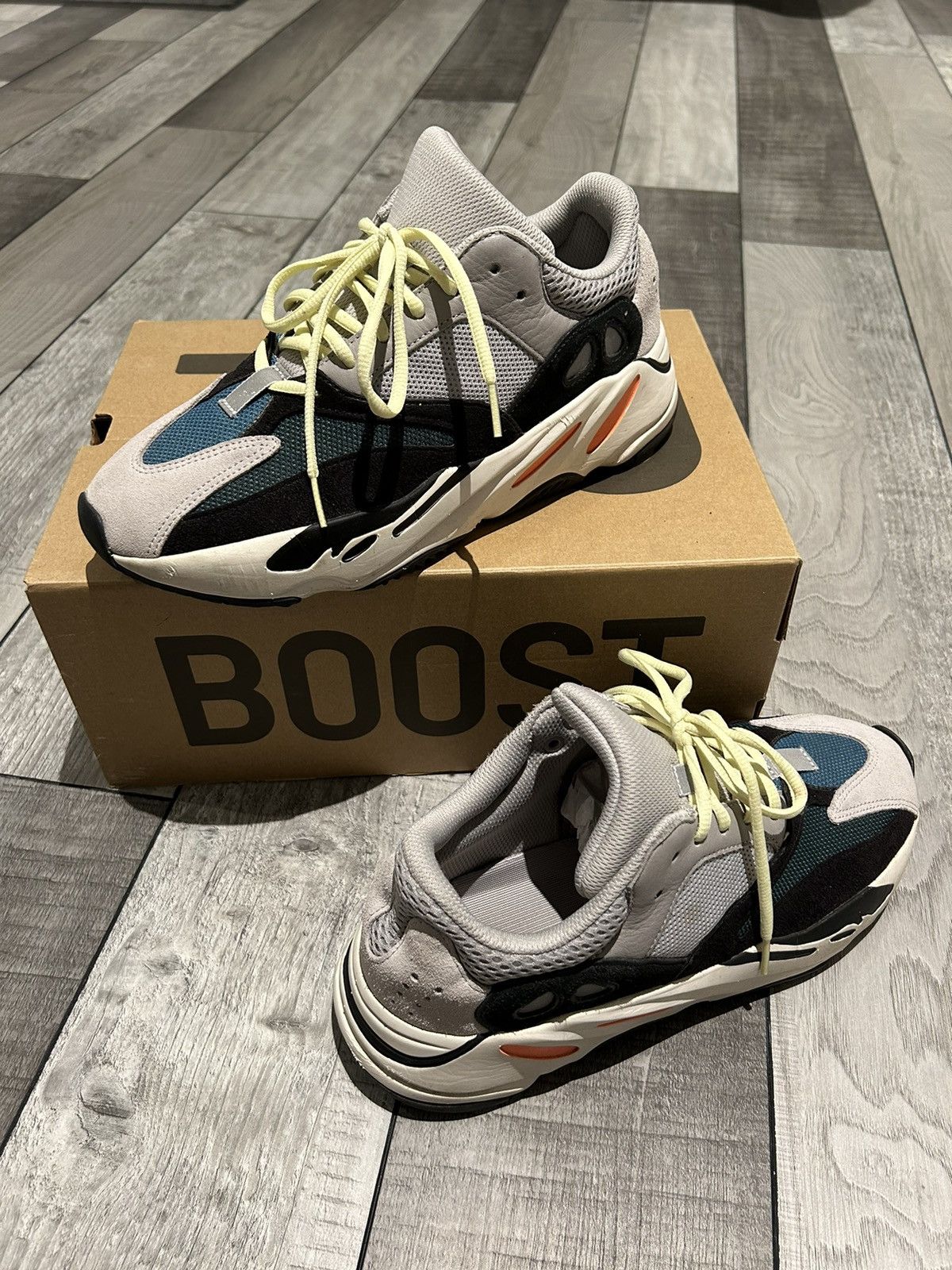 Adidas Yeezy Waverunner Size US 9.5 / EU 42-43 - 7 Thumbnail