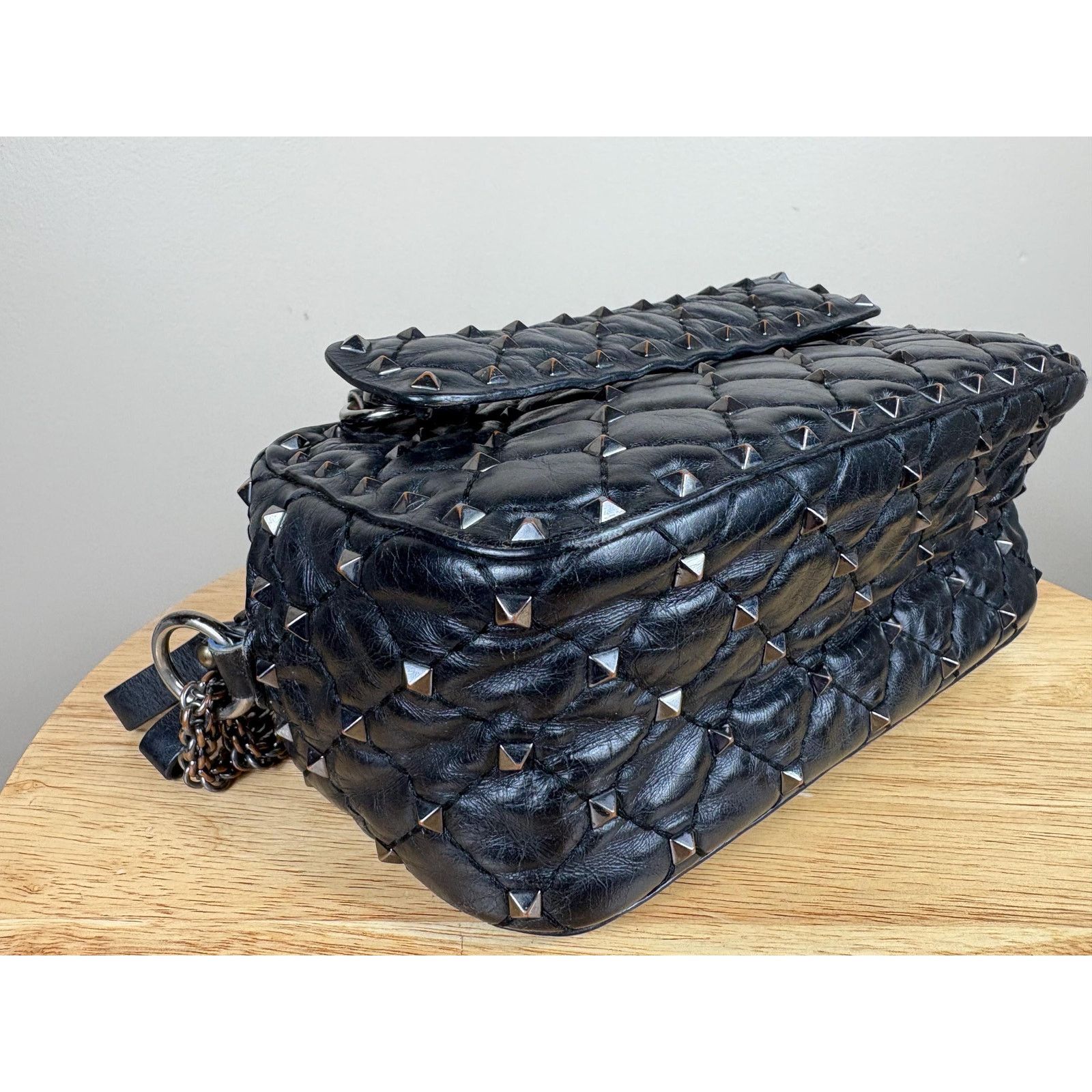 Valentino Authentic Valentino Garavani Black Leather Spike Crossbody Size ONE SIZE - 7 Thumbnail