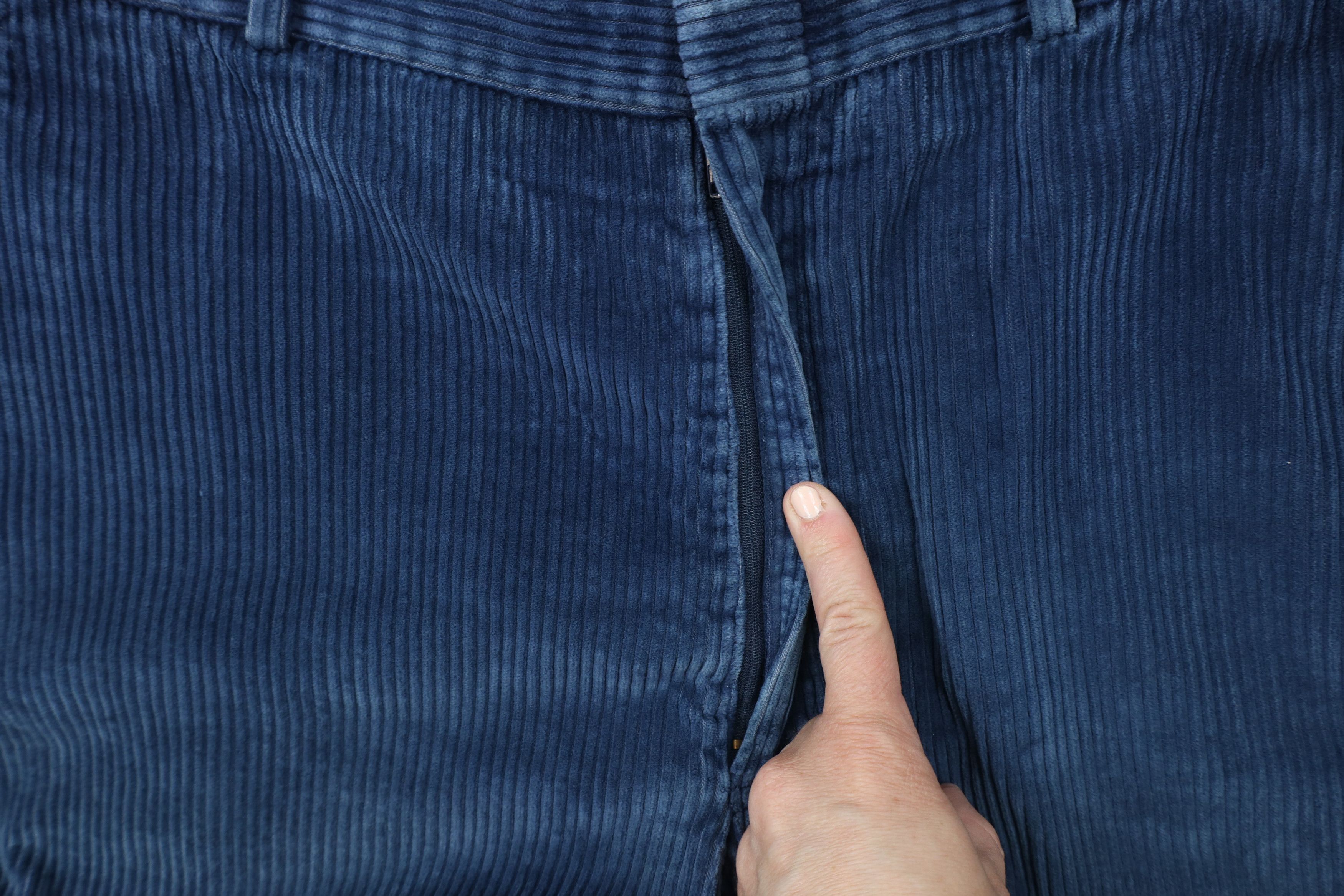 Lands' End × Vintage Vintage 90s Lands End Wide Leg Corduroy Chino Pants Blue USA Size US 36 / EU 52 - 7 Thumbnail