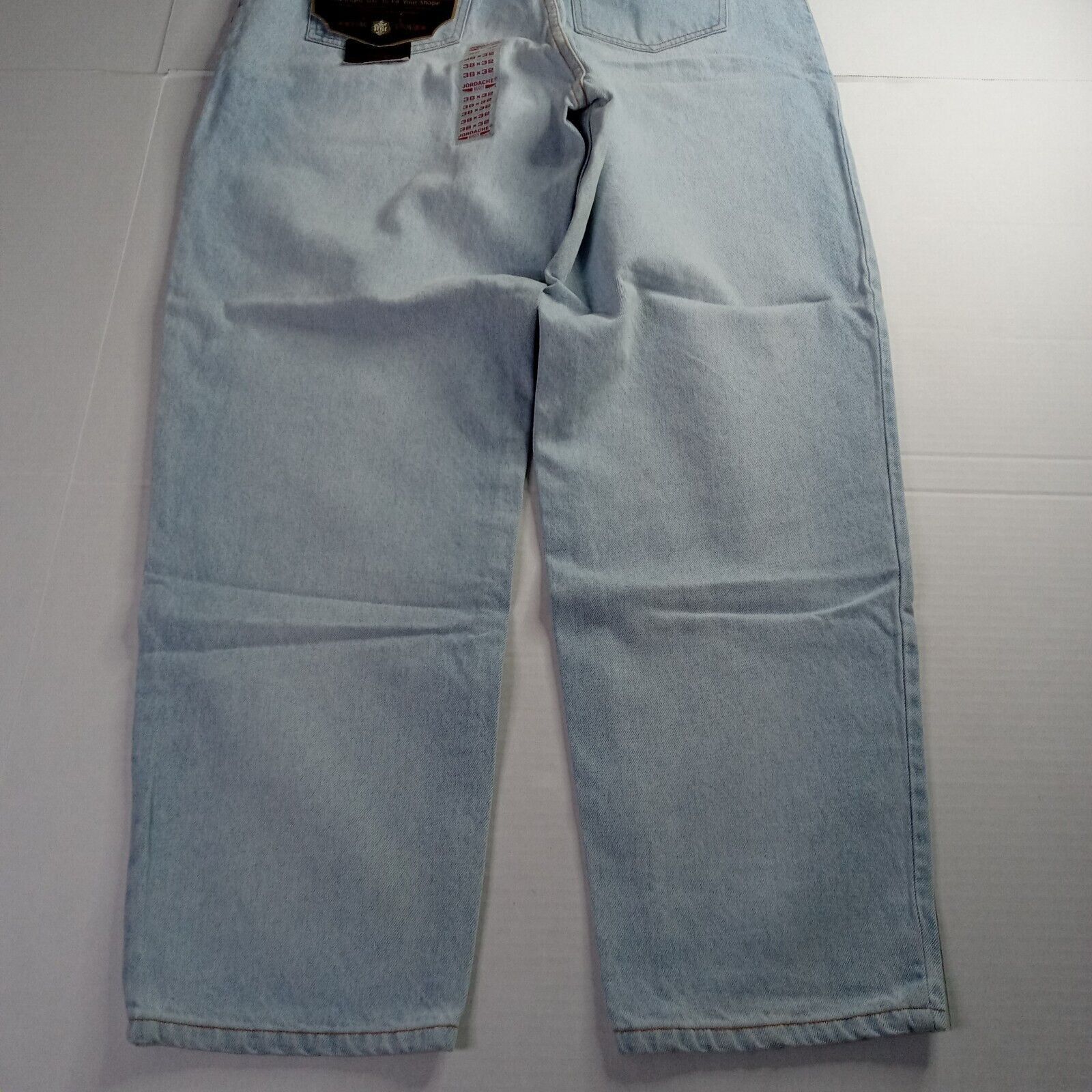 Jordache Jordache Basics Jeans Mens 38x32 Relaxed Fit Light Wash Blue Size US 38 / EU 54 - 6 Thumbnail