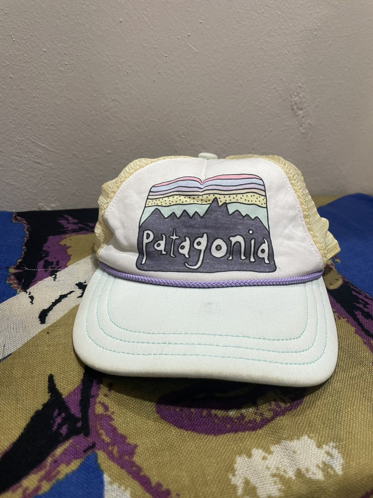 Patagonia Patagonia Trucker Mesh cap Outdoor Pop-Art Size ONE SIZE - 1 Thumbnail