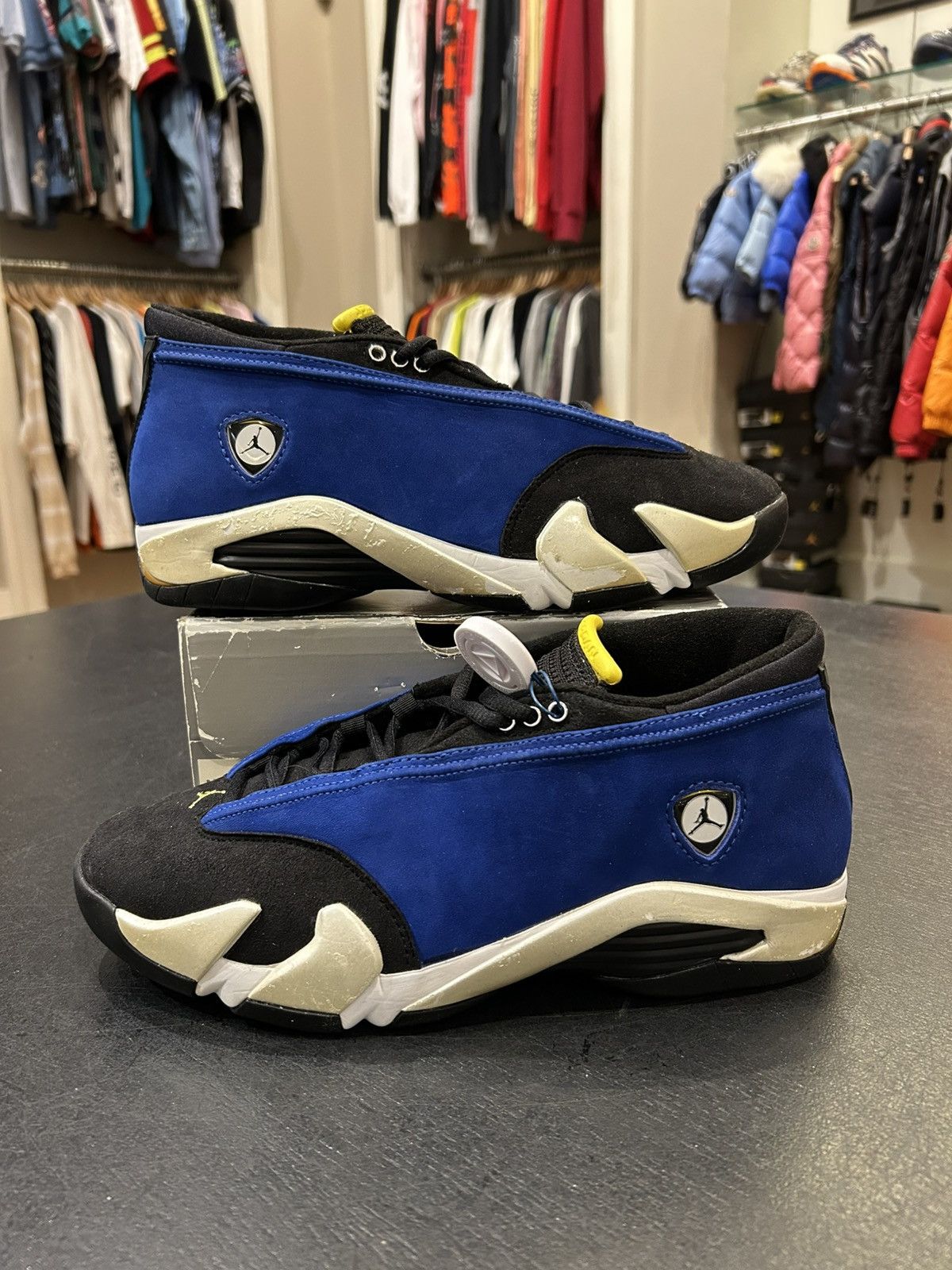 Jordan Brand Jordan 14 OG Low ‘Varsity Royal’ Size US 10 / EU 43 - 1 Thumbnail