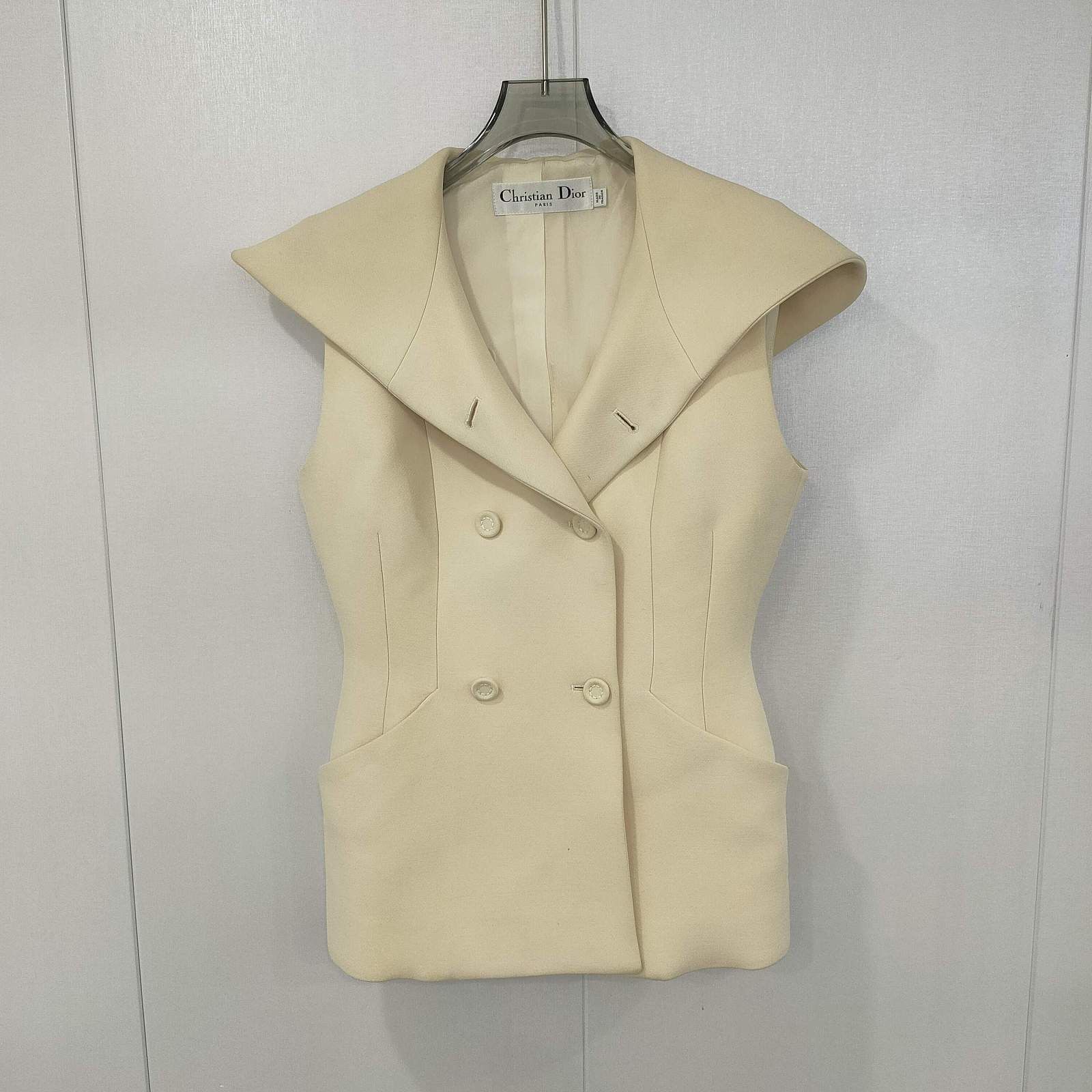 Dior Dior Hooded Double-Breasted Wool Vest Size 38 Size S / US 4 / IT 40 - 1 Thumbnail