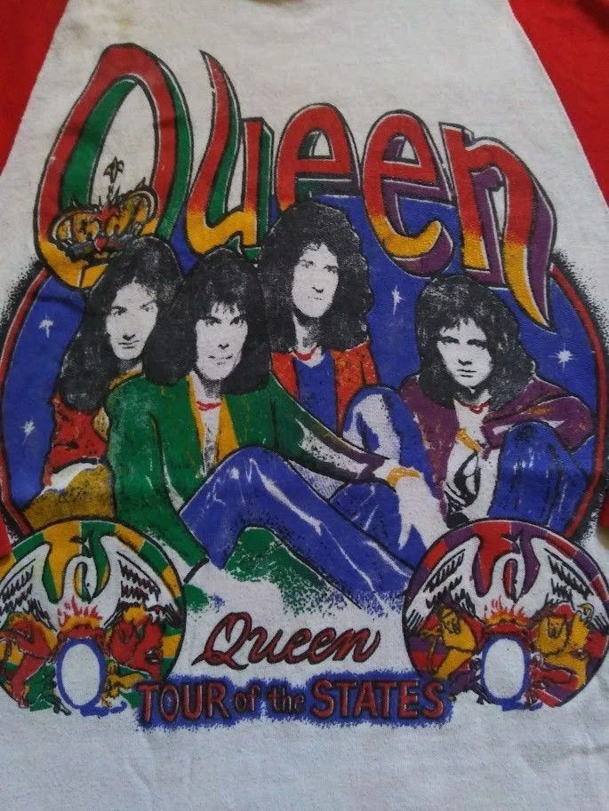 Band Tees Vintage Queen Band The Game 1980 Tour T-shirt Size US M / EU 48-50 / 2 - 2 Thumbnail