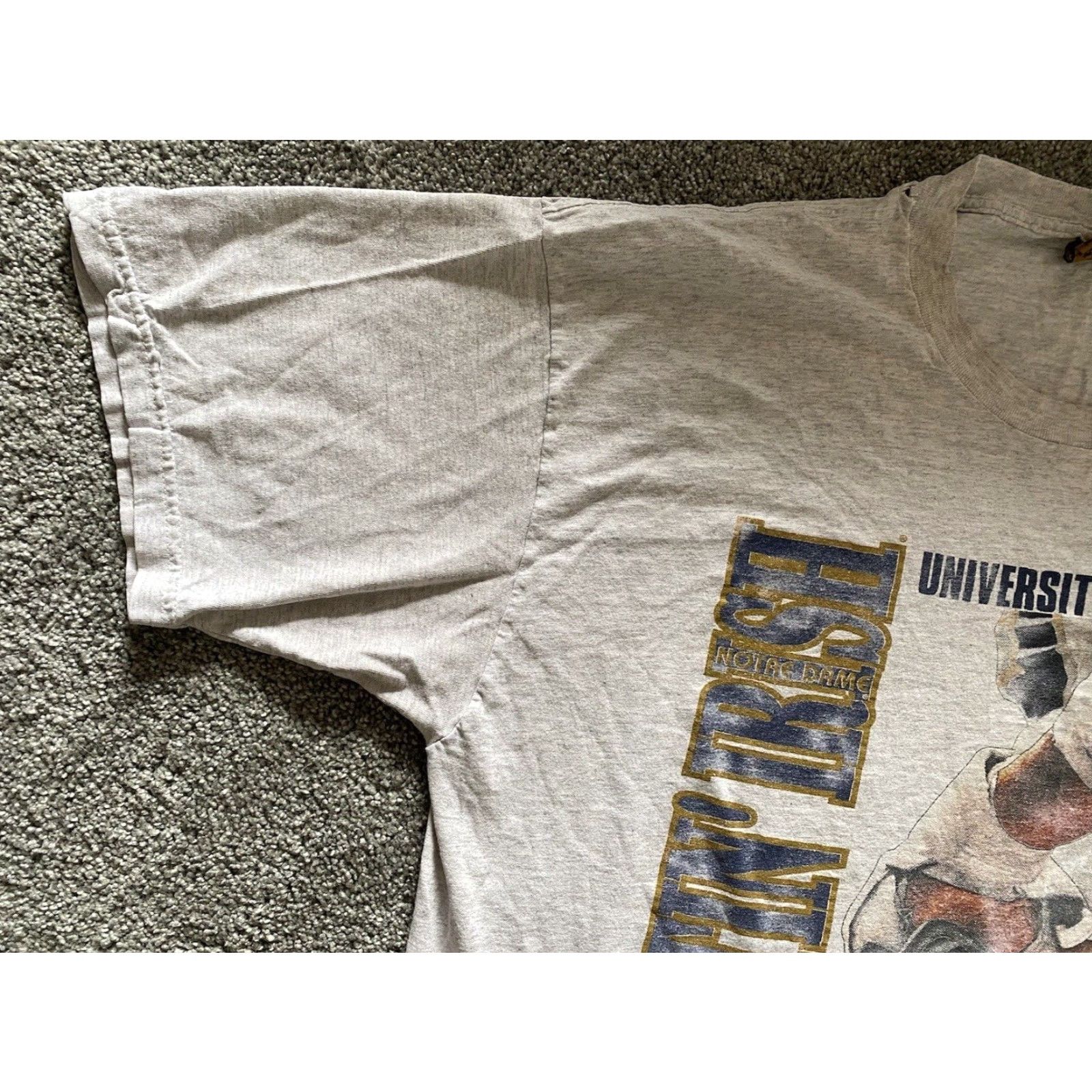 Nutmeg VINTAGE Nutmeg Mills T Shirt 2XL Men’s Norte Dame Fightin Irish Made In USA Gray Short Sleeve Mens USA 90s College Classic Sports Size US XXL / EU 58 / 5 - 4 Thumbnail