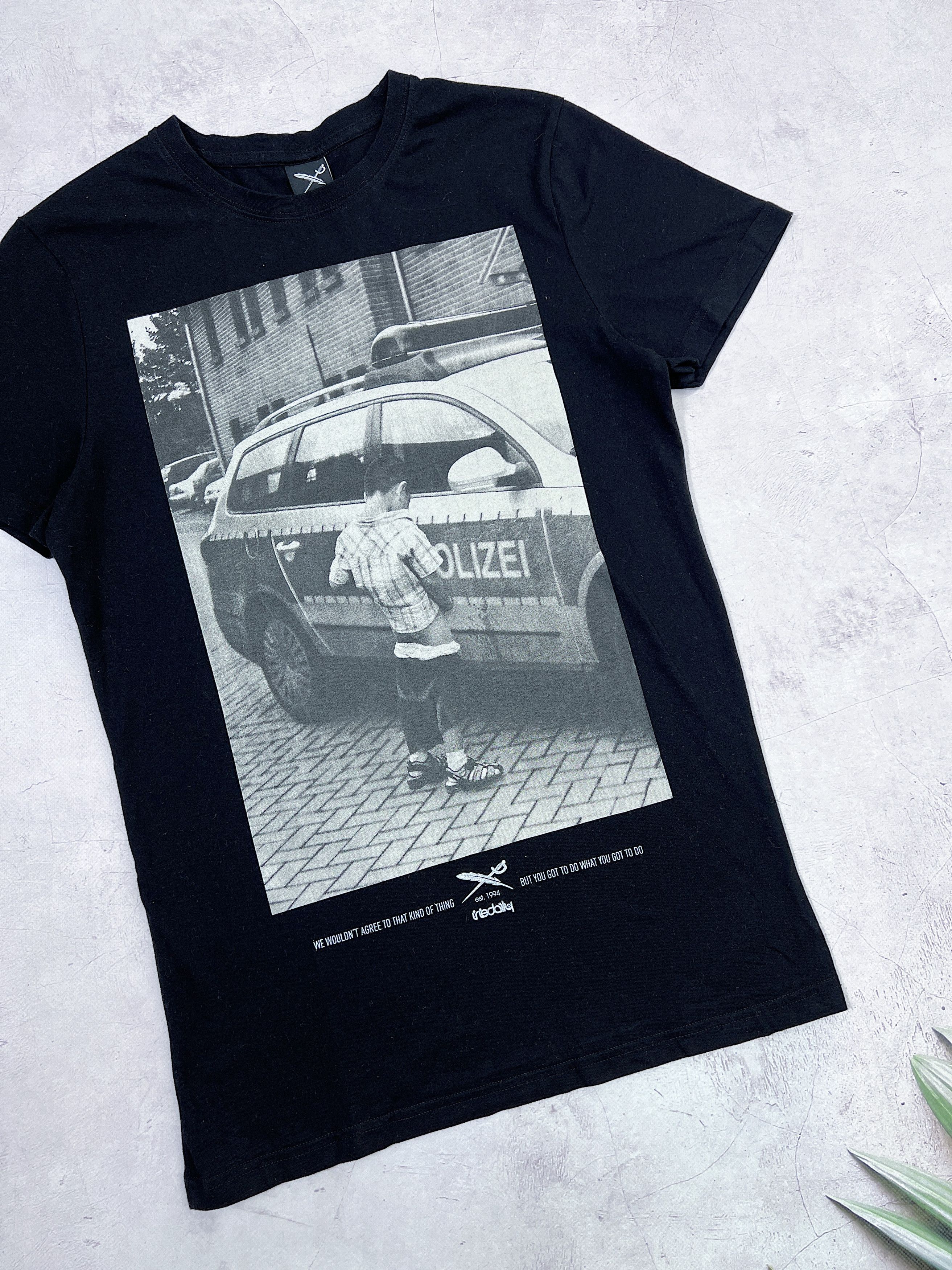 Designer Fuck The Police T-Shirt Size US S / EU 44-46 / 1 - 4 Thumbnail
