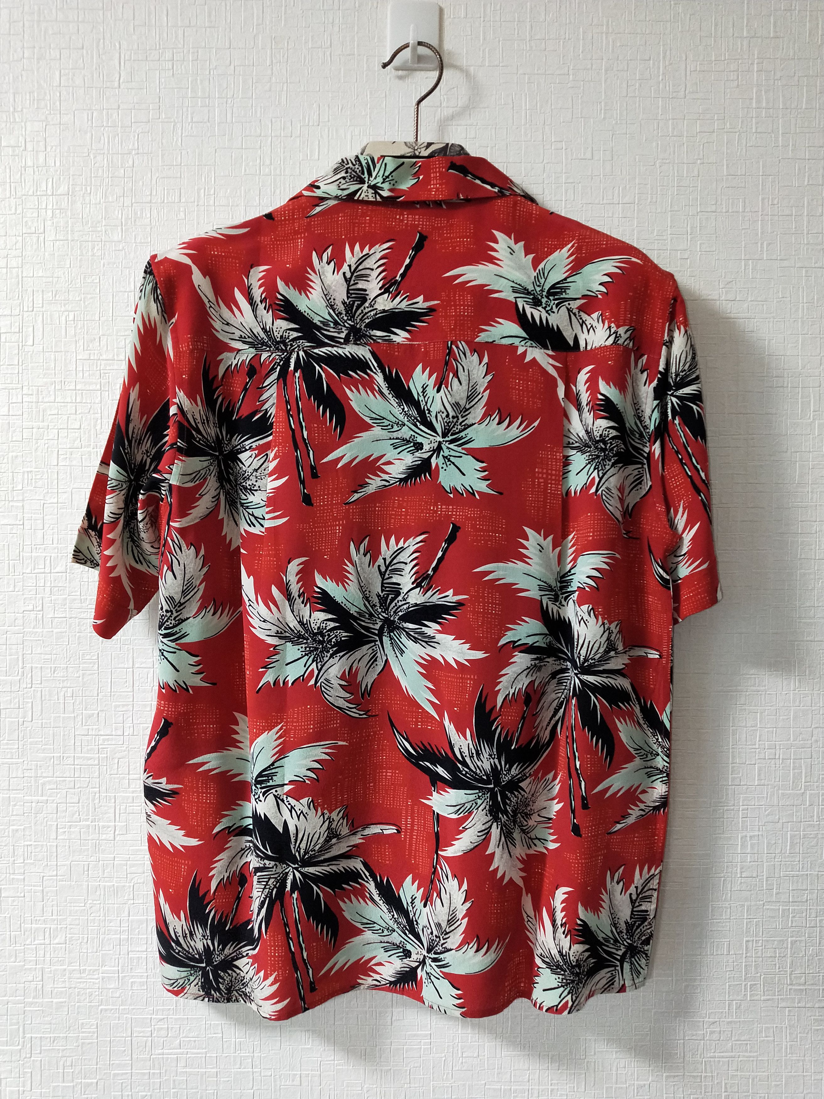Saint Laurent Paris Red Silk Hawaiian Shirt Size US S / EU 44-46 / 1 - 2 Thumbnail