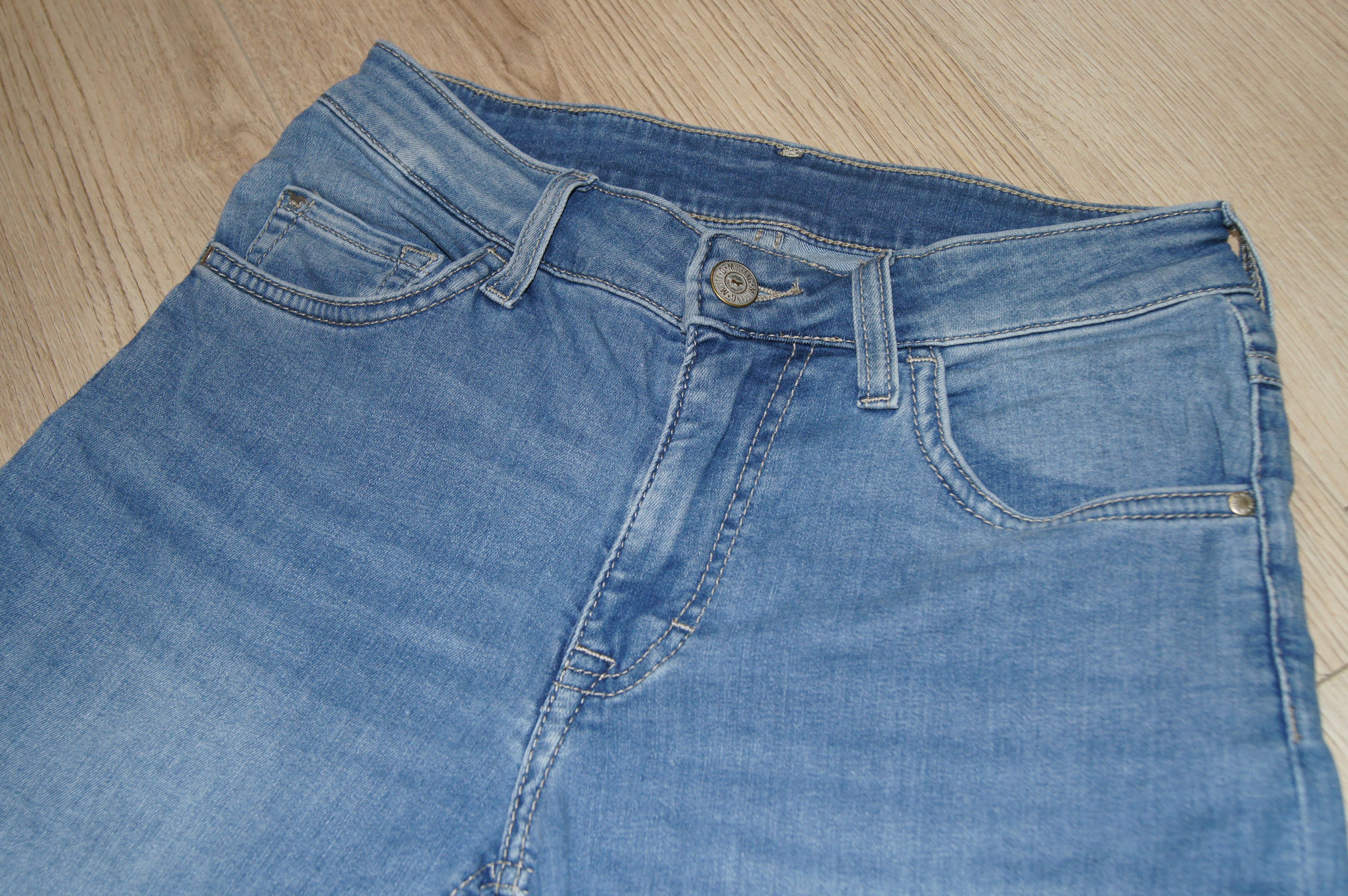 Mustang Stylish Women's Capri Jeans Mustang True Denim in Size 28 Size 28" / US 6 / IT 42 - 4 Thumbnail