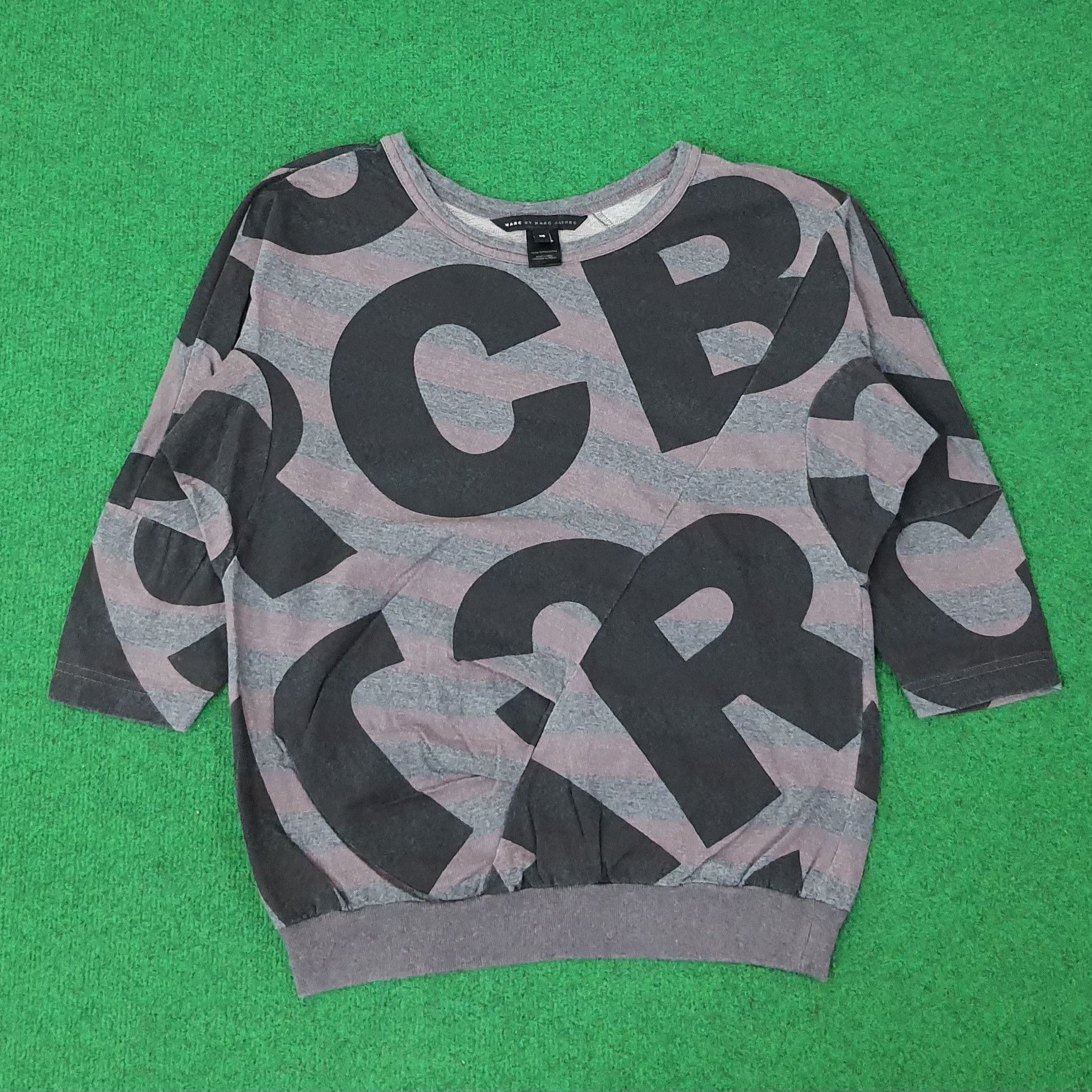 Marc by Marc Jacobs Vintage Marc by Marc Jacobs Designer Sweatshirt C250N15 Size S / US 4 / IT 40 - 1 Thumbnail